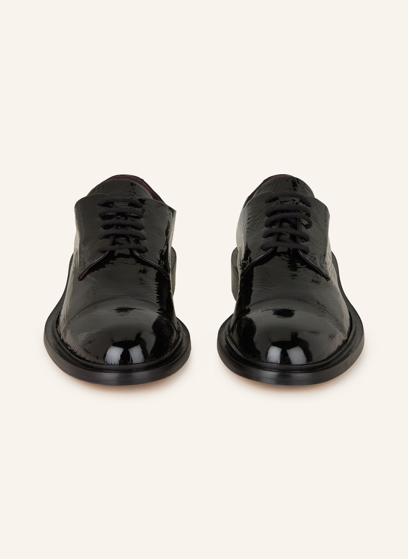 POMME D'OR Lakované šněrovací boty QUEEN: ČERNÁ