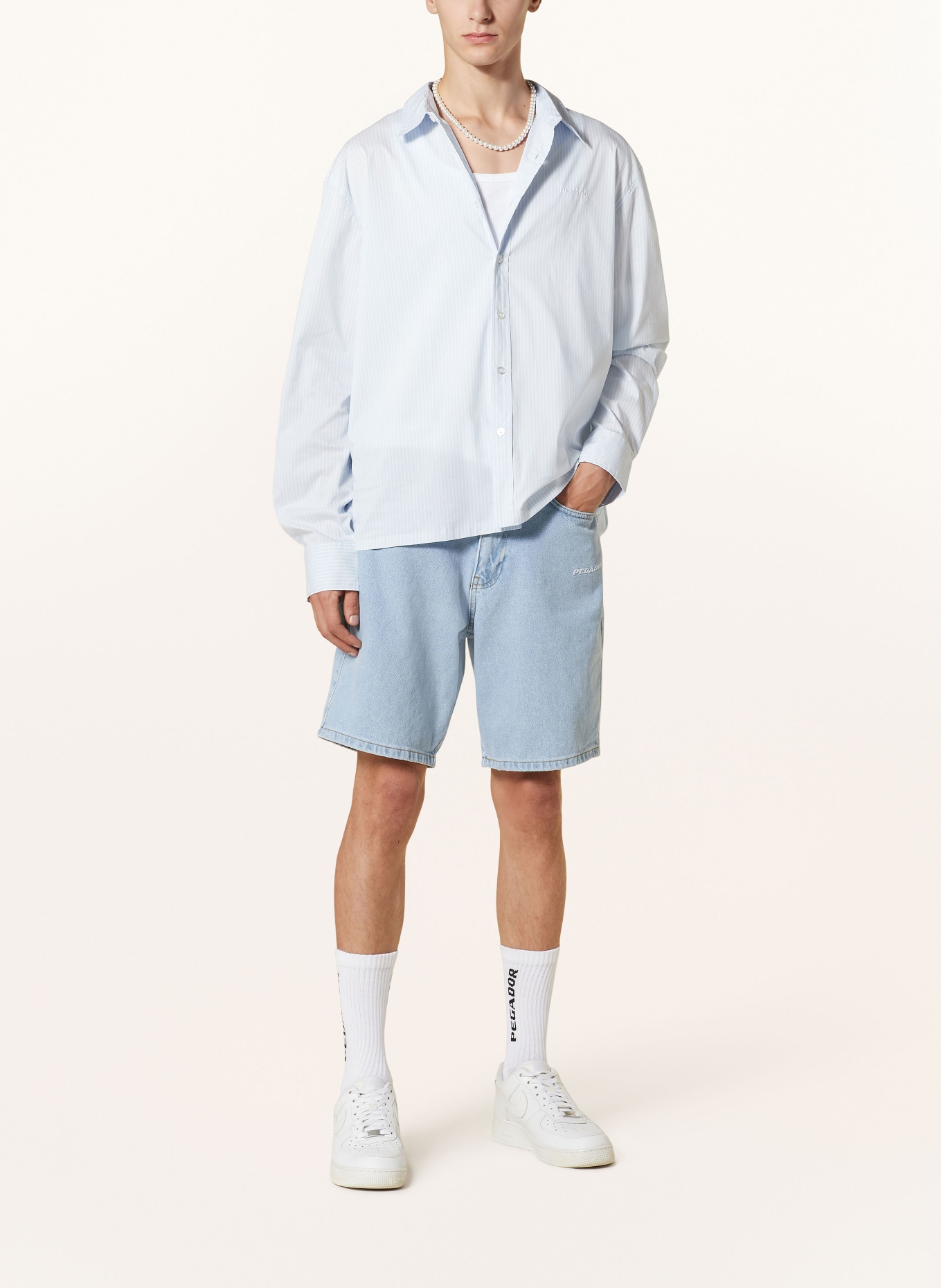 PEGADOR Shirt RATON oversized fit, Color: LIGHT BLUE/ WHITE (Image 2)