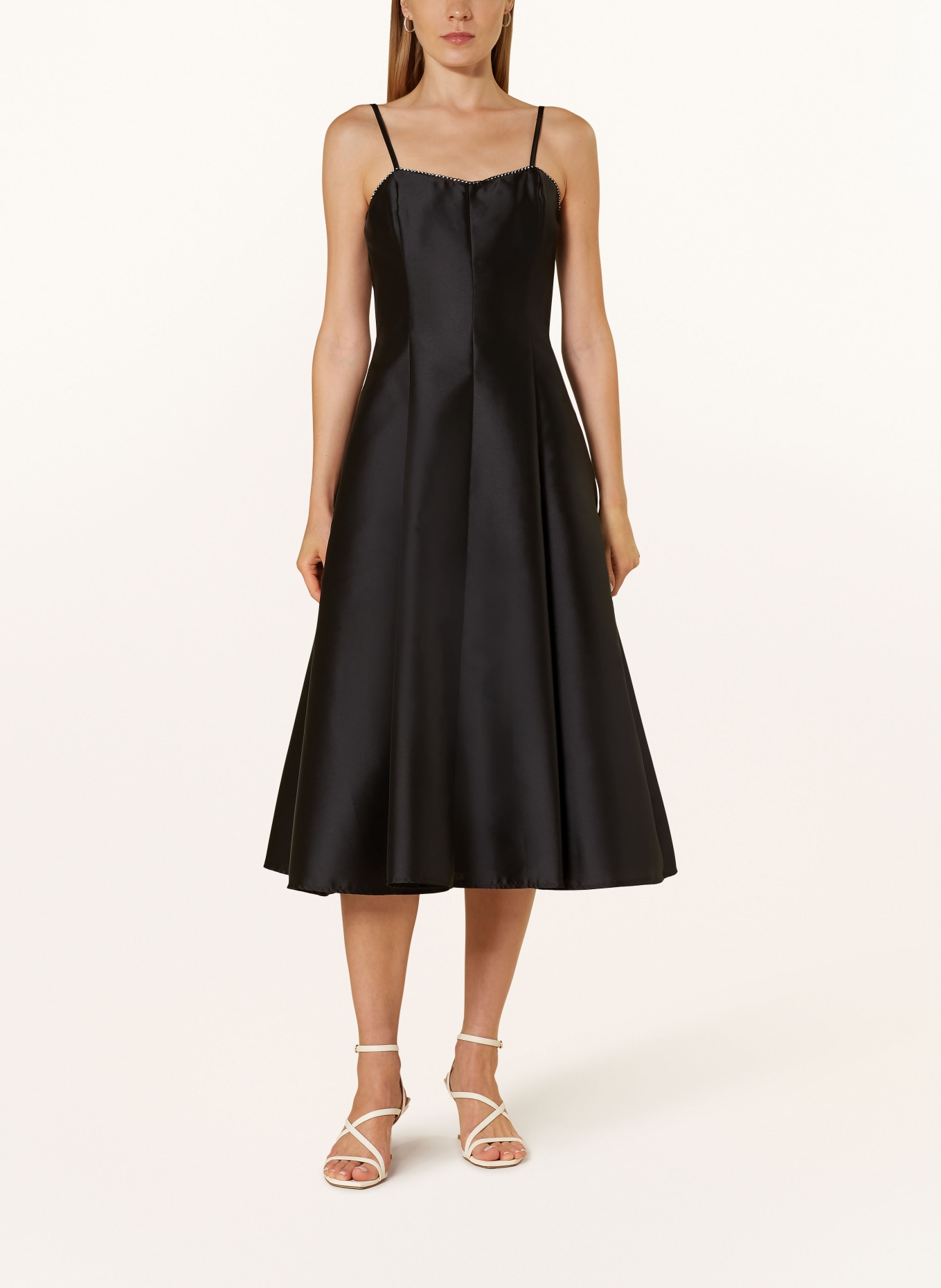 SWING Cocktail dress with decorative gems: BLACK