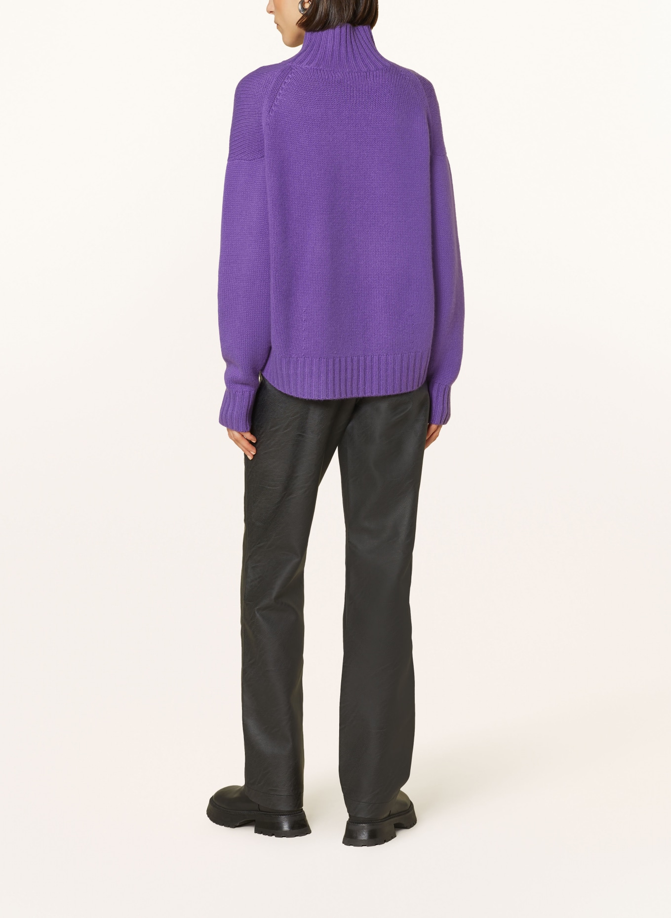 PURSCHOEN Oversized-Pullover FLORENZ aus Cashmere, Farbe: LILA (Bild 3)