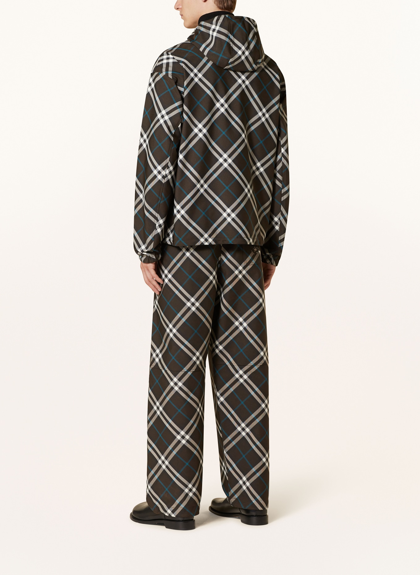 BURBERRY Jacke: SCHWARZ/ WEISS/ PETROL