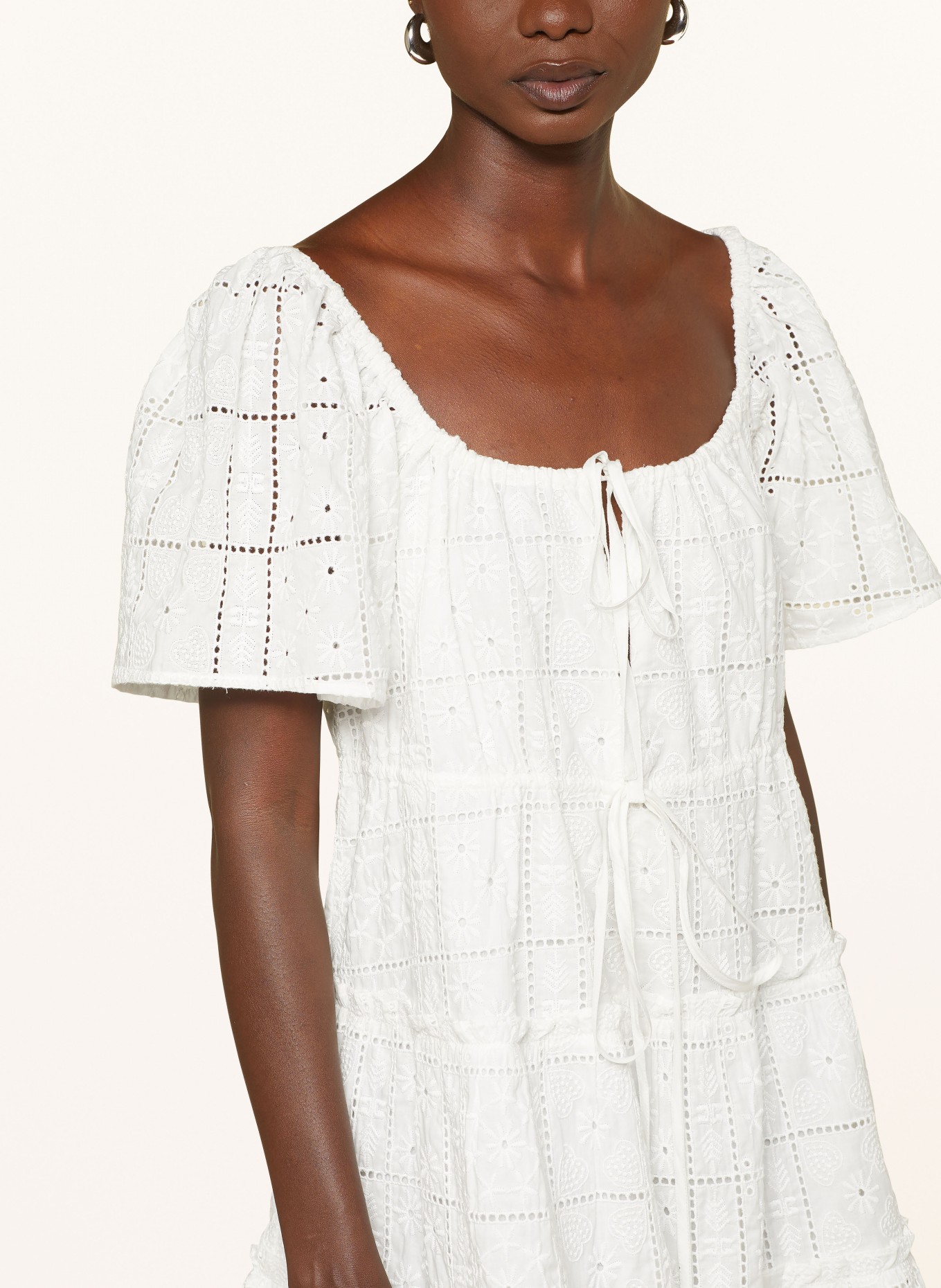 GANNI Kleid mit Lochspitze, Farbe: CREME (Bild 4)