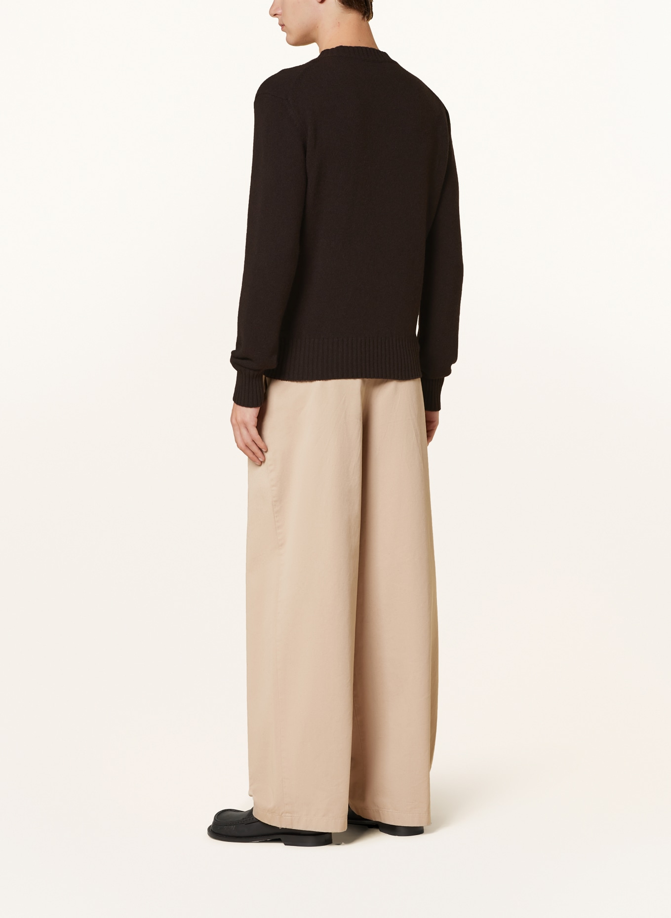 AMI PARIS Cashmere-Pullover: DUNKELBRAUN