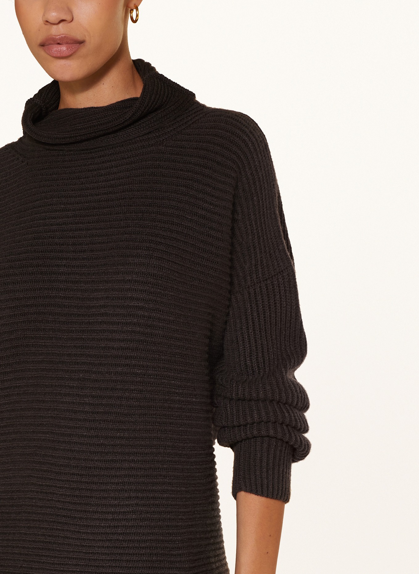 IRIS von ARNIM Turtleneck sweater CAPRI made of cashmere: DARK BROWN