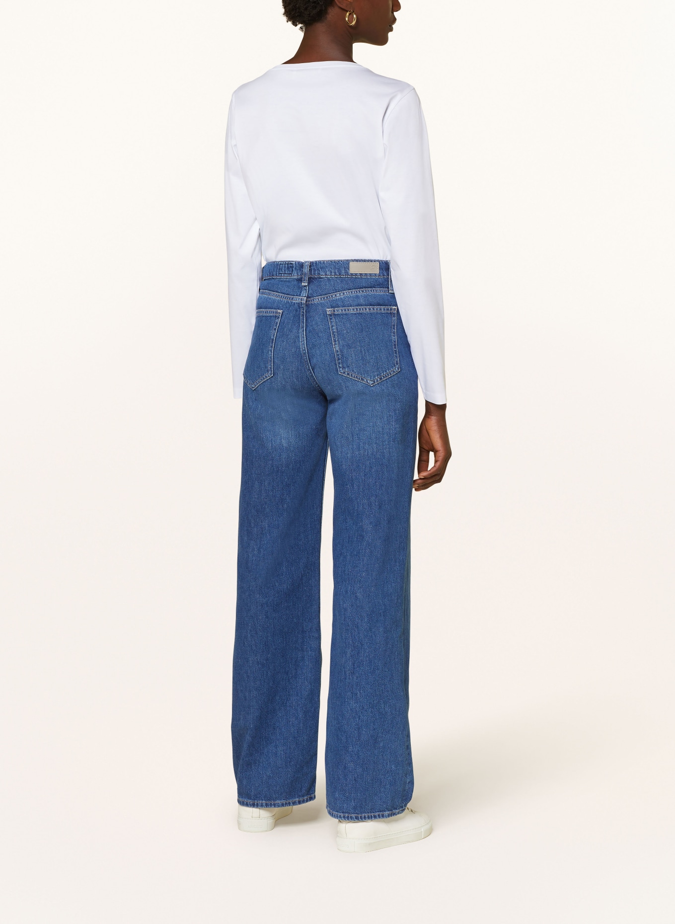 Soluzione Longsleeve: WEISS