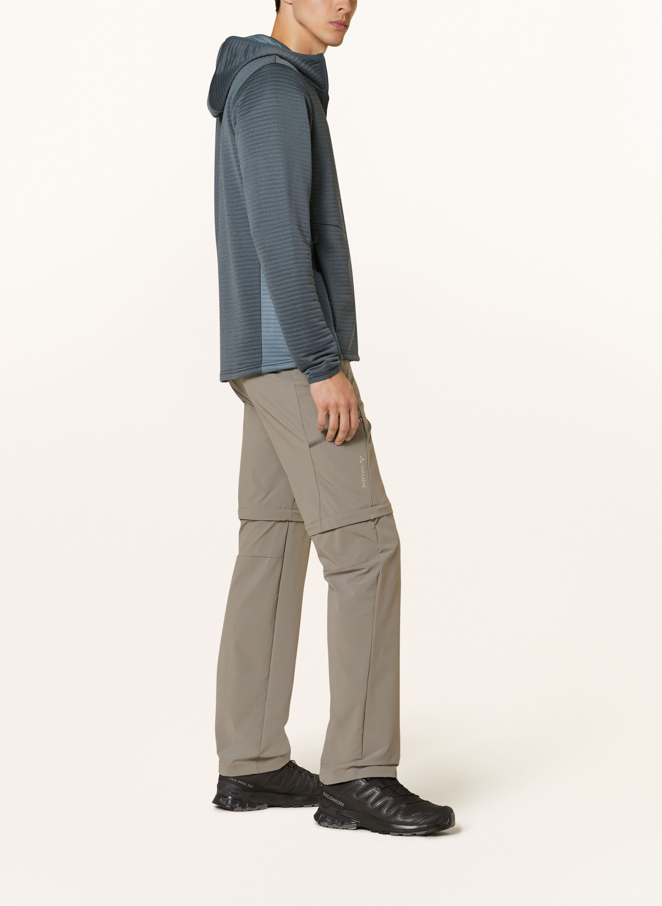 me°ru' Mid-layer jacket SMÖGEN, Color: Stradivarius T-shirt con scollo rotondo e spalle imbottite bianca (Image 4)