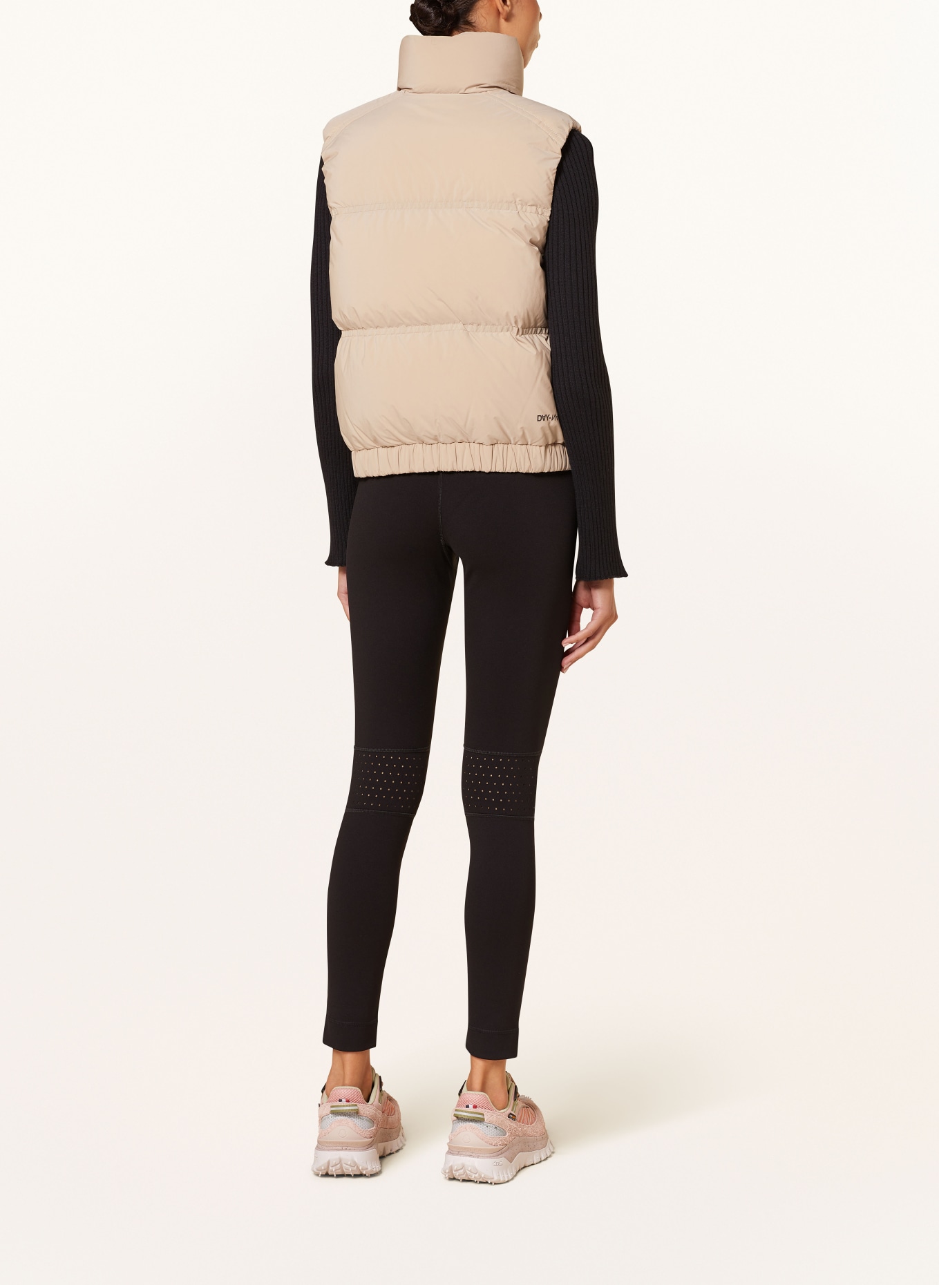 MONCLER GRENOBLE Daunenweste MAROLIES in beige