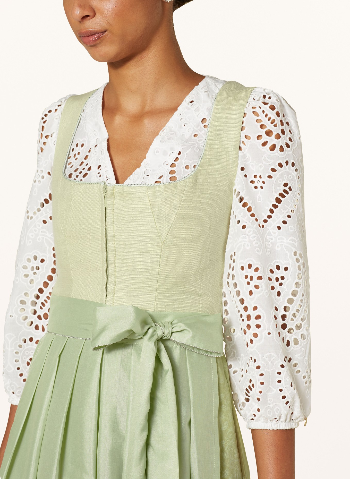 AlpenHERZ LOU dirndl blouse made of lace with 3/4 sleeves: WHITE