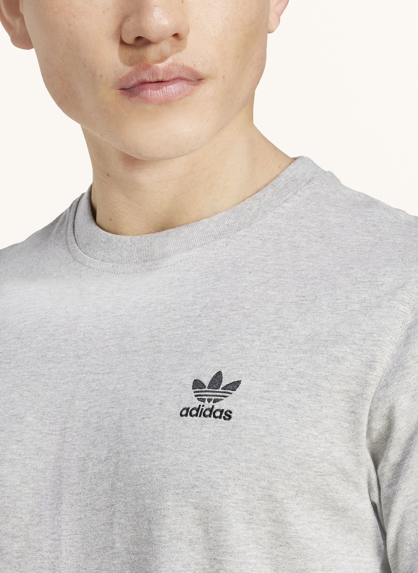 adidas Originals T shirt ESS