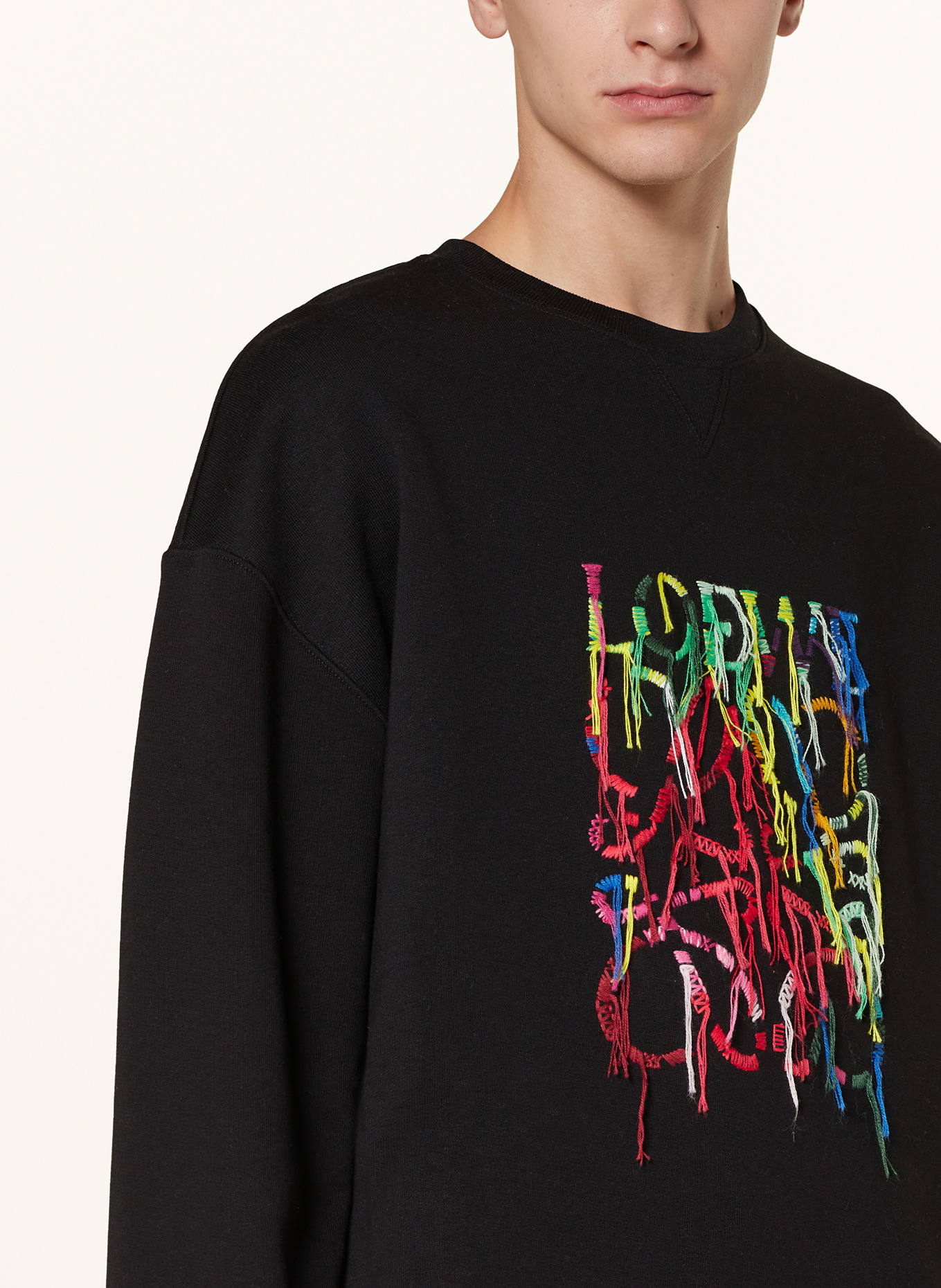 ロエベ　LOEWE Embroidered Sweatshirt Loewe // Black & Multi Floral Embroidered Sweatshirt – VSP