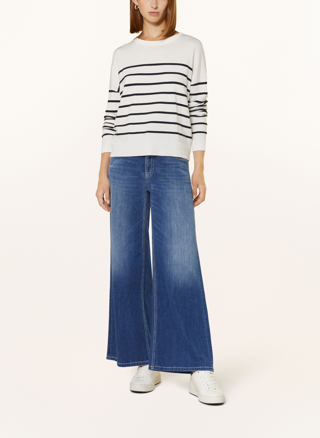 comma Pullover: WEISS / SCHWARZ