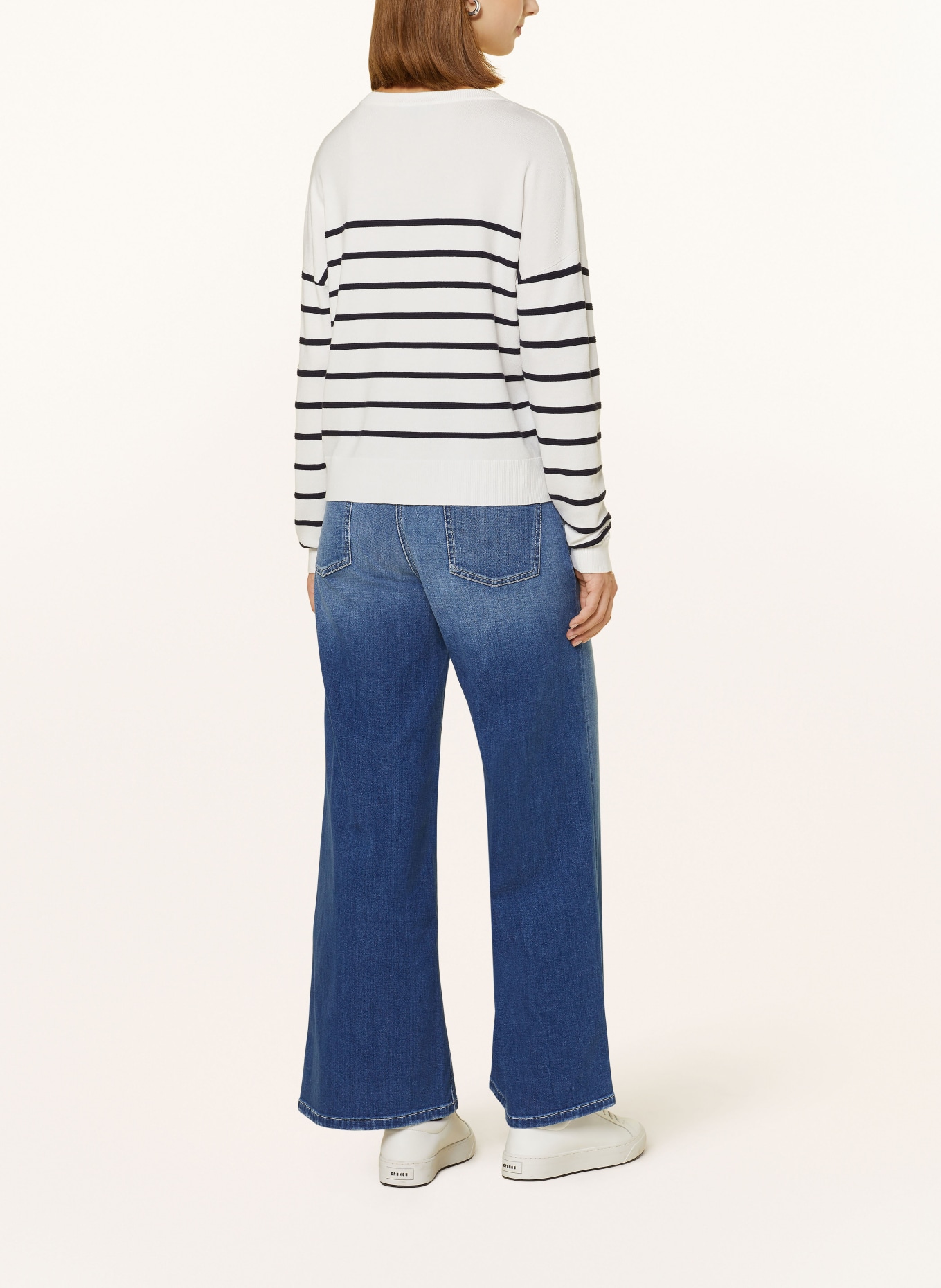 comma Pullover: WEISS / SCHWARZ