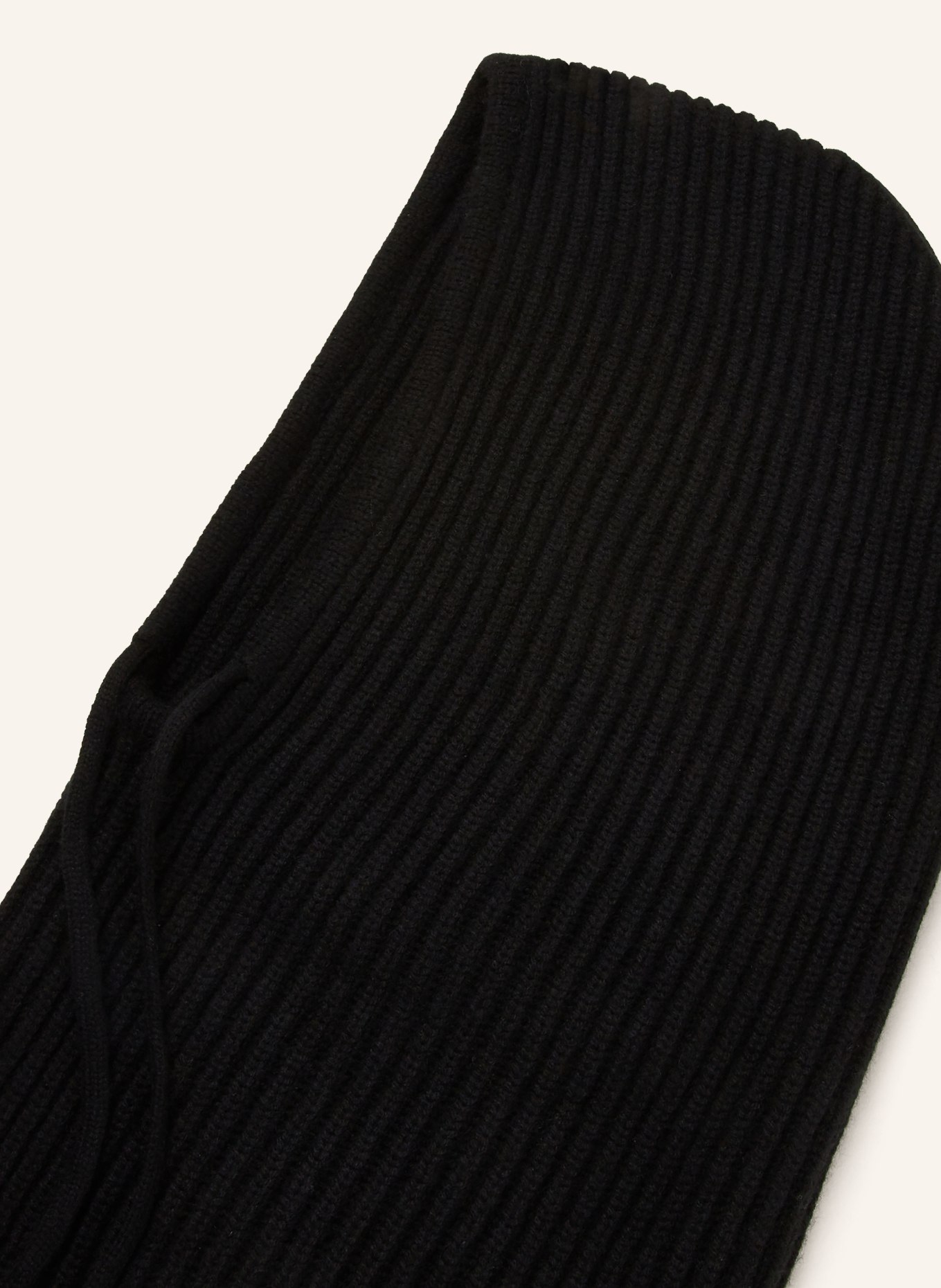 KUJTEN Cashmere-Mütze SYBEL: SCHWARZ