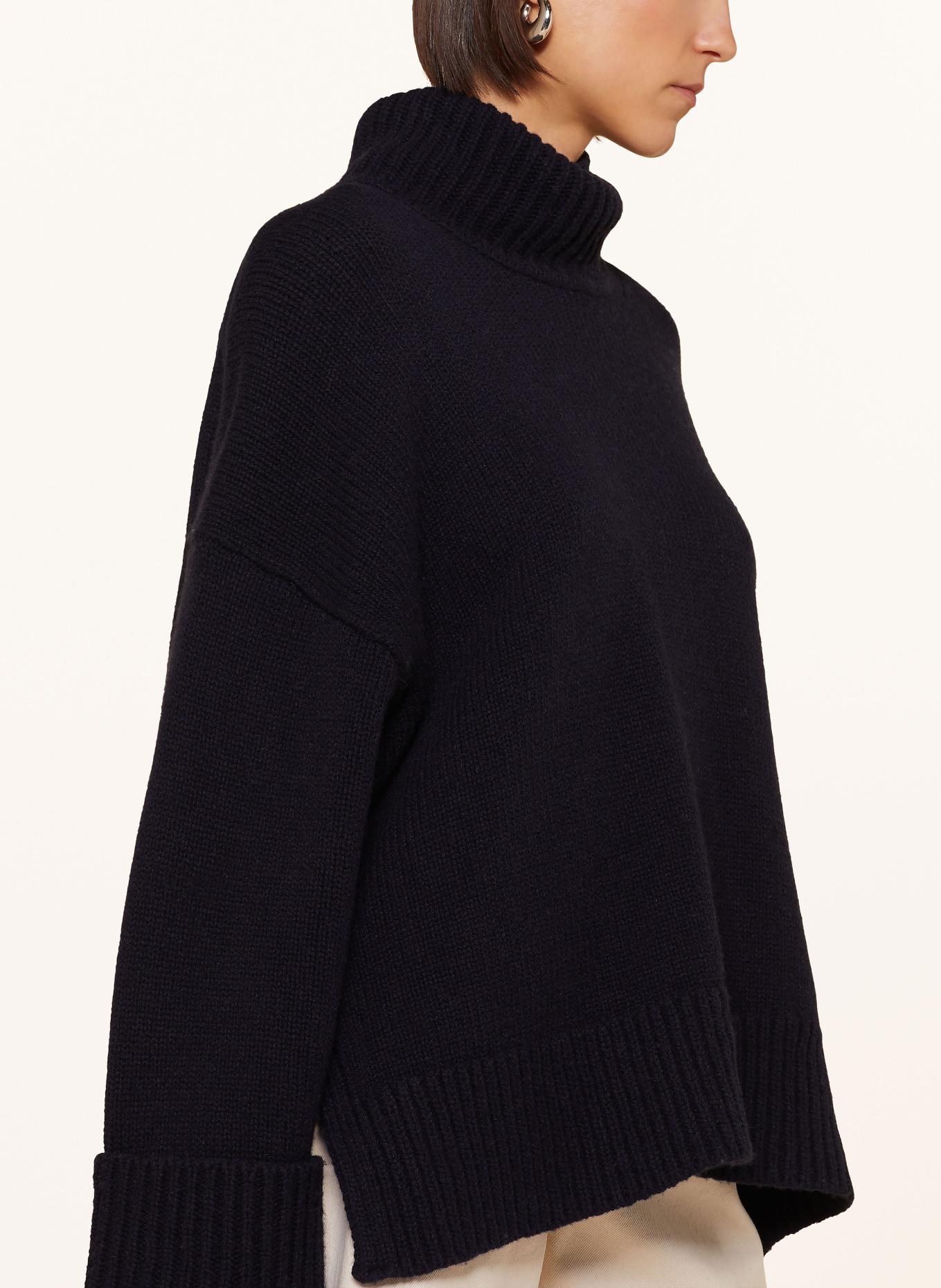 SAMSØE  SAMSØE Svetr s rolákem SAKEIKU: TMAVĚ MODRÁ