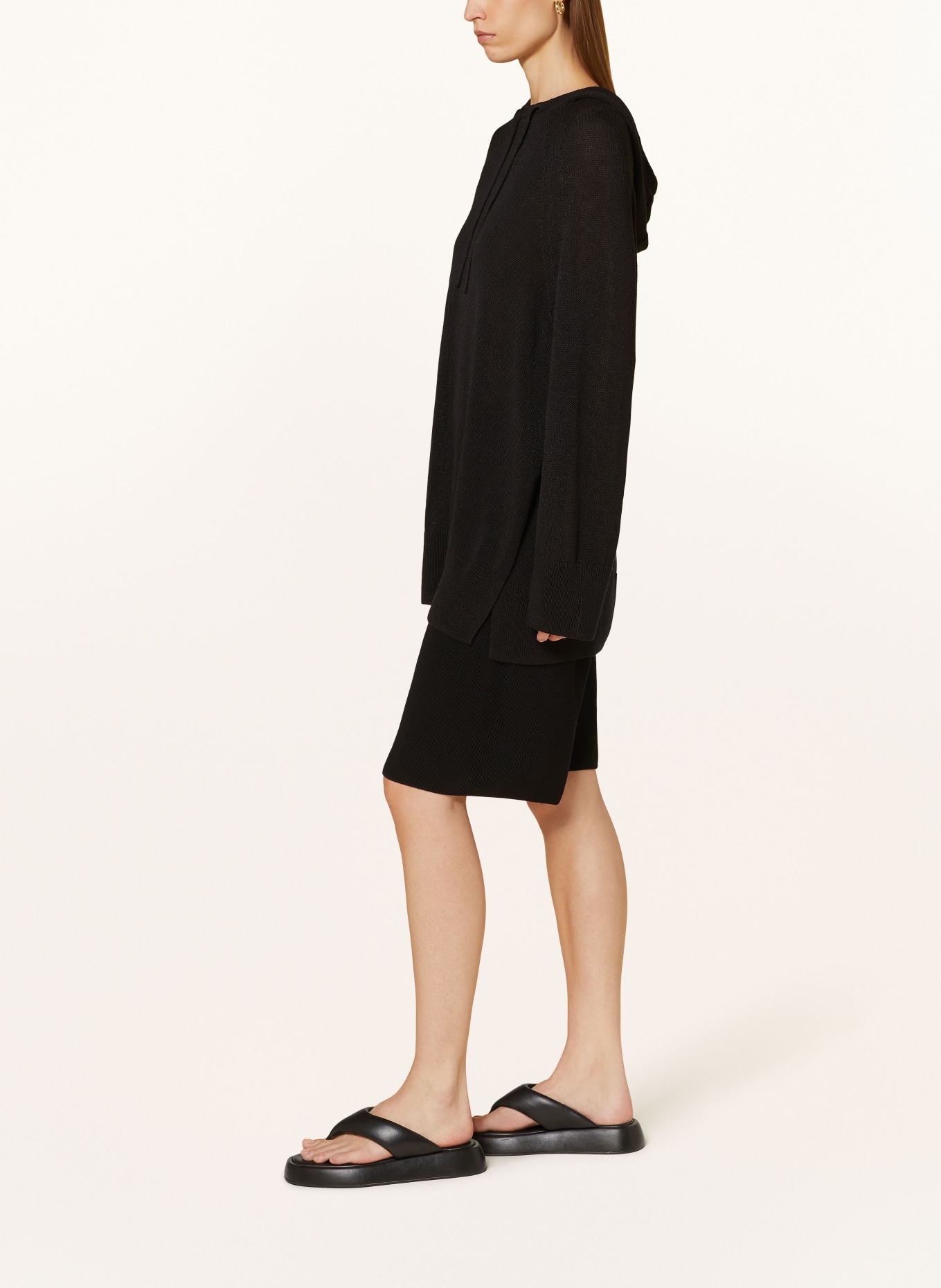 COS Knit shorts: BLACK