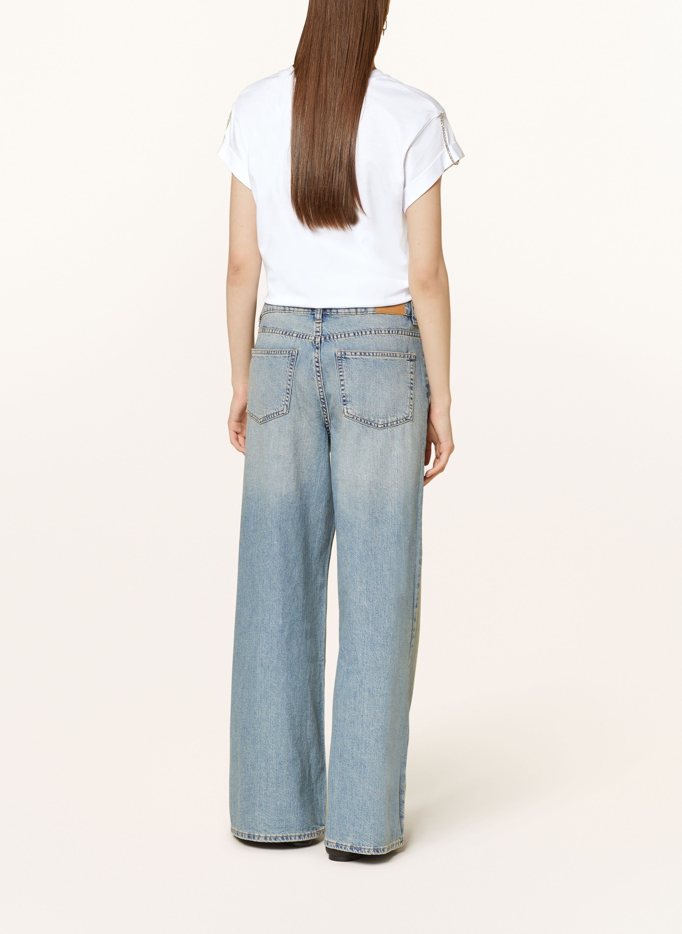 GUESS T-Shirt mit Schmucksteinen: WEISS