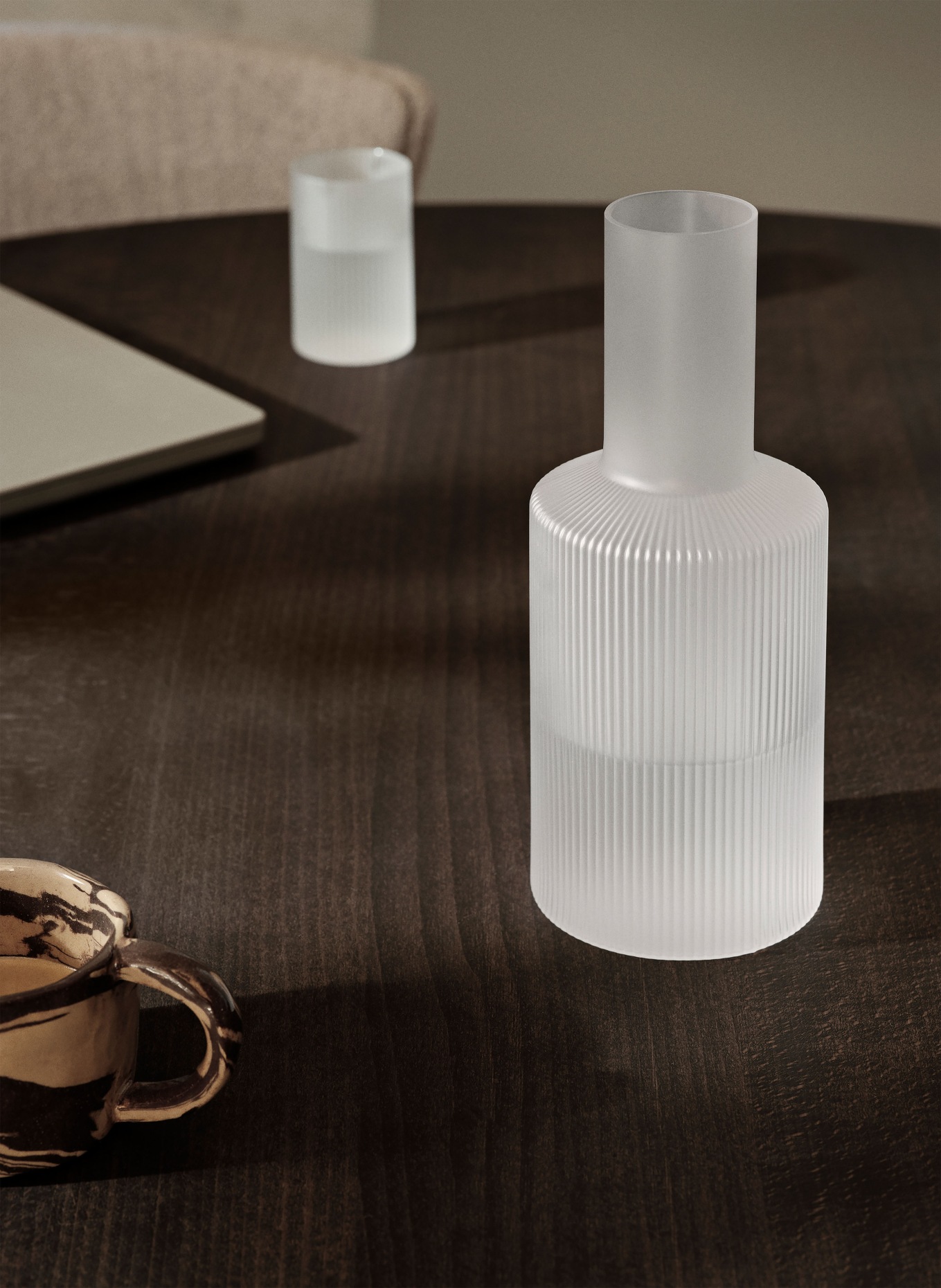 Ferm LIVING Carafe RIPPLE, Color: FROSTED (Image 3)