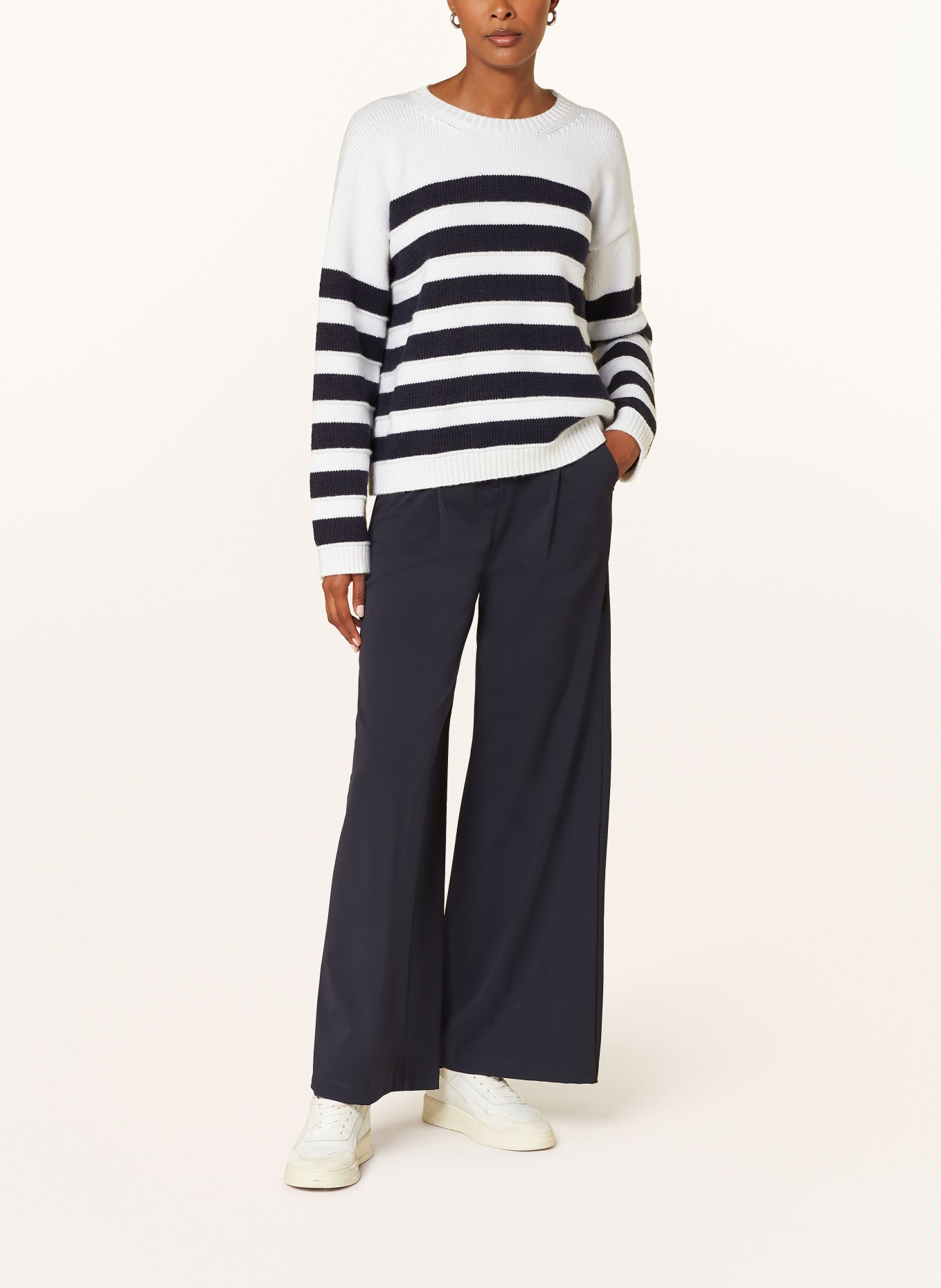 CINQUE Sweater CISTRO: WHITE/ DARK BLUE