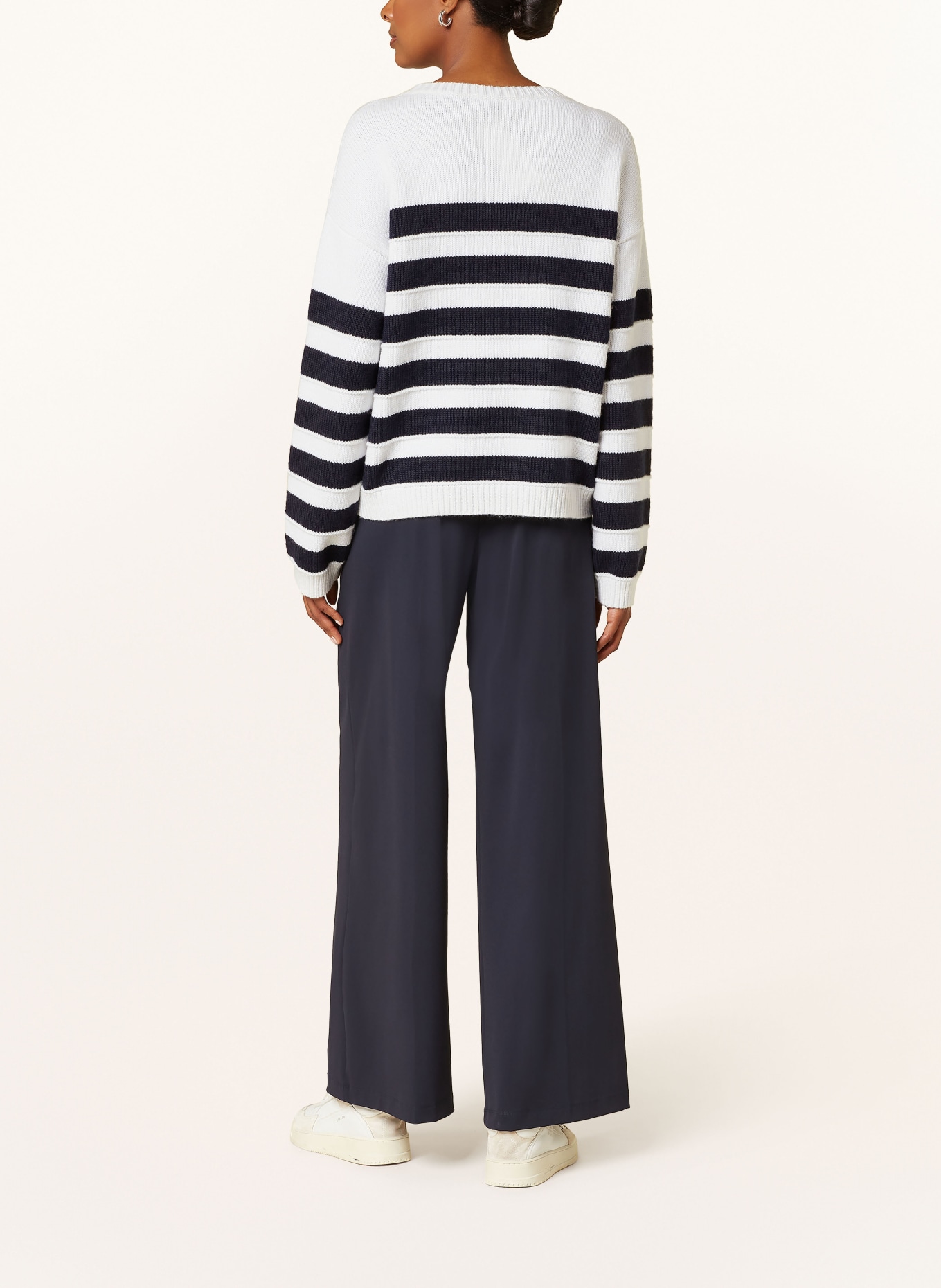 CINQUE Sweater CISTRO: WHITE/ DARK BLUE