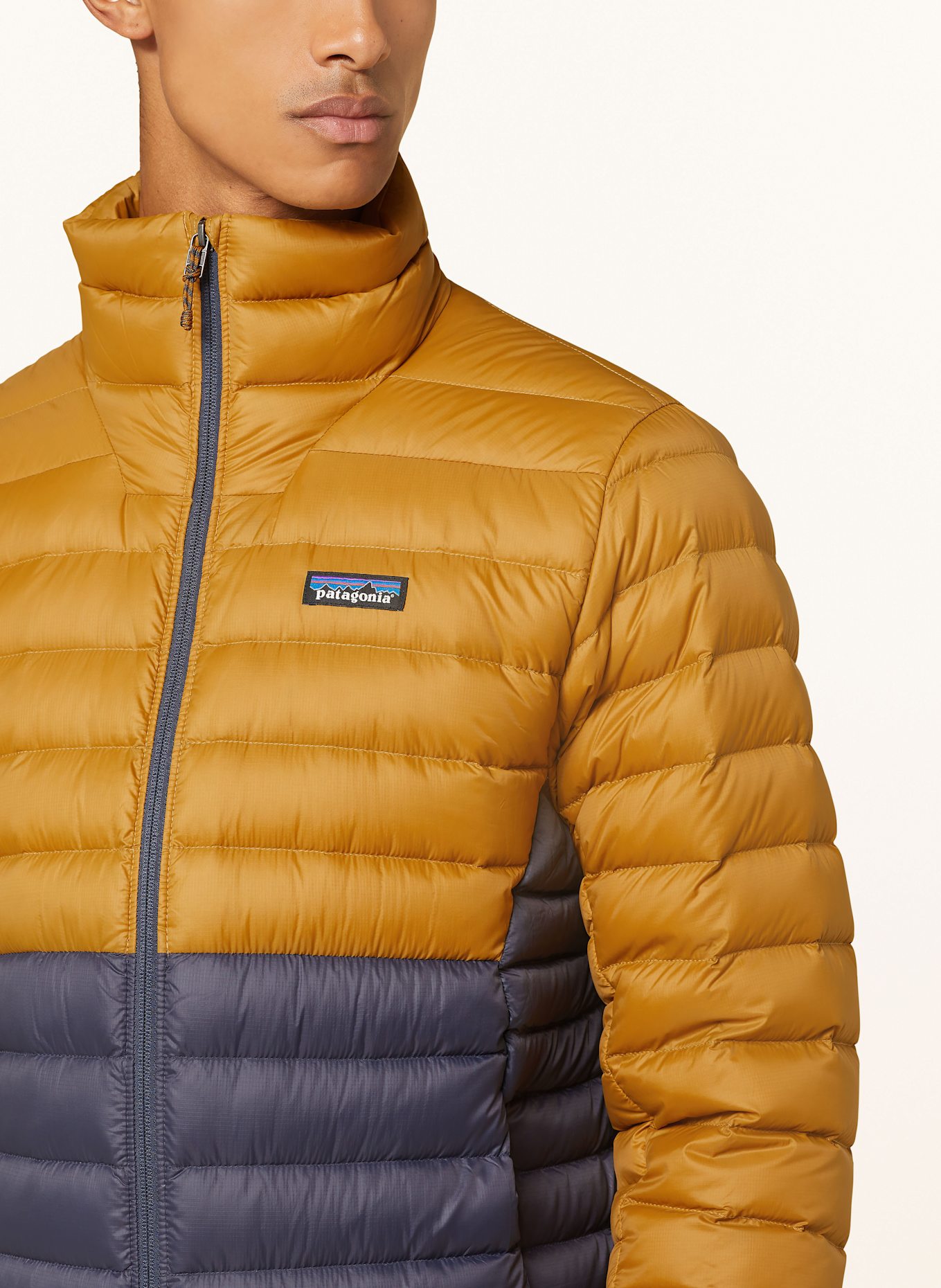 patagonia Lightweight-Daunenjacke DOWN SWEATER: BRAUN