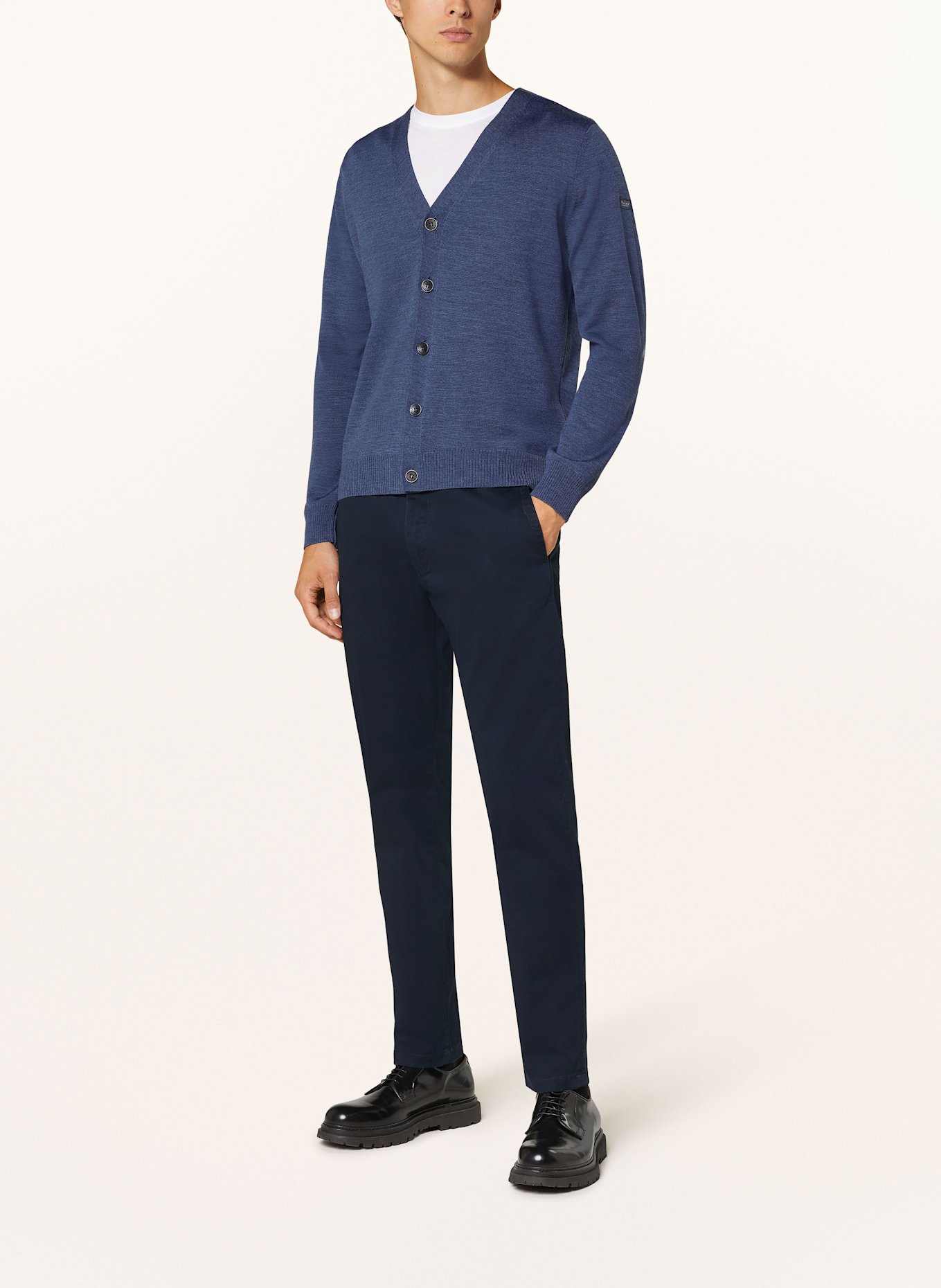 MAERZ MUENCHEN Strickjacke: BLAU