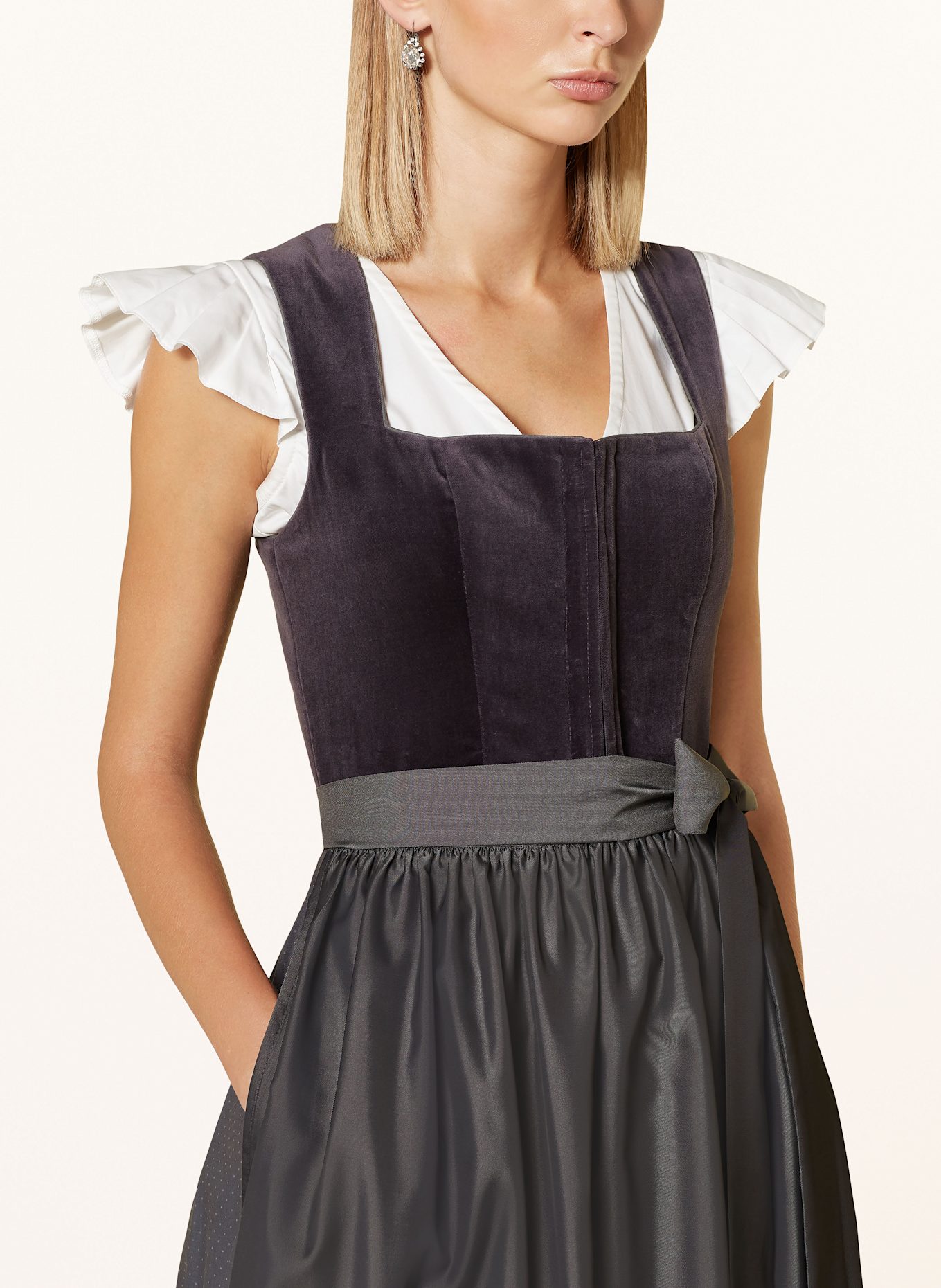 ALISSA BY KINGA MATHE Dirndl ALICE: Nike Air Max