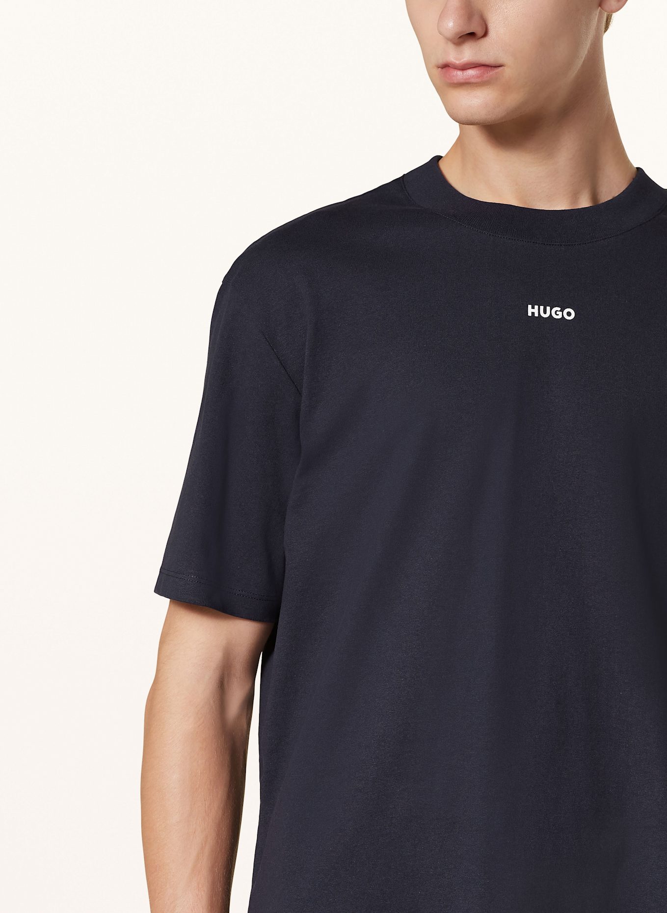 HUGO Tričko DAPOLINO: TMAVĚ MODRÁ
