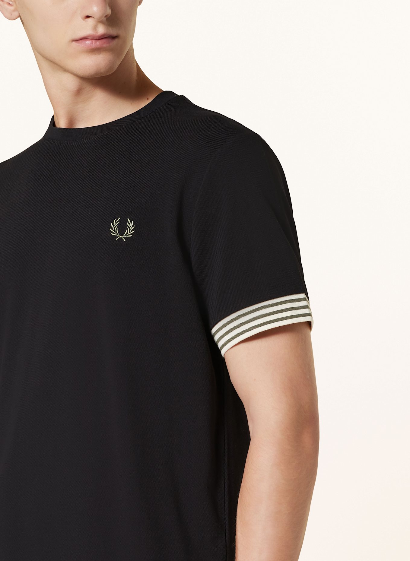 FRED PERRY Tričko z piké: ČERNÁ