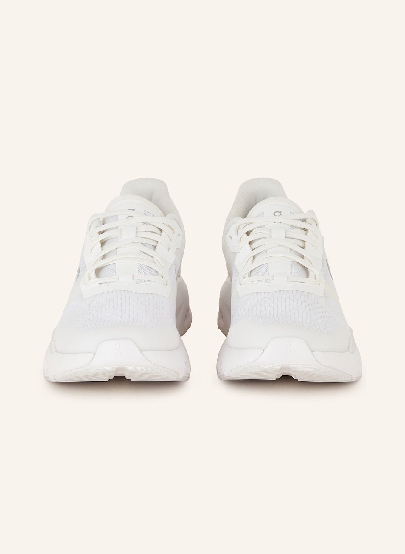 On Fitness shoes CLOUDPULSE, Color: WHITE/ LIGHT GRAY/ ECRU (Image 3)