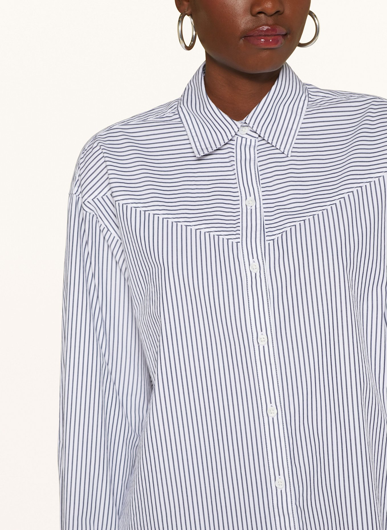 Levi's® Oversized-Hemdbluse PIECED LOLA: WEISS / SCHWARZ