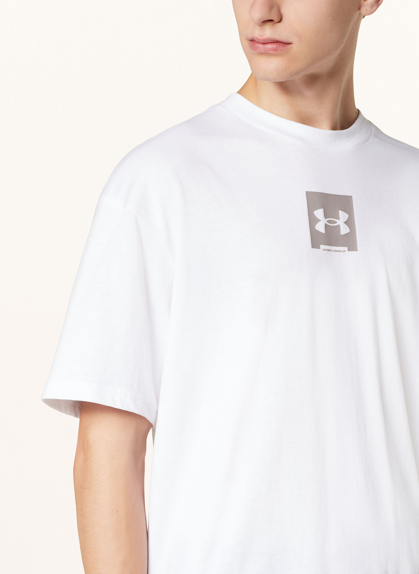 UNDER ARMOUR Oversized tričko UA HEAVYWEIGHT, Barva: BÍLÁ (Obrázek 4)