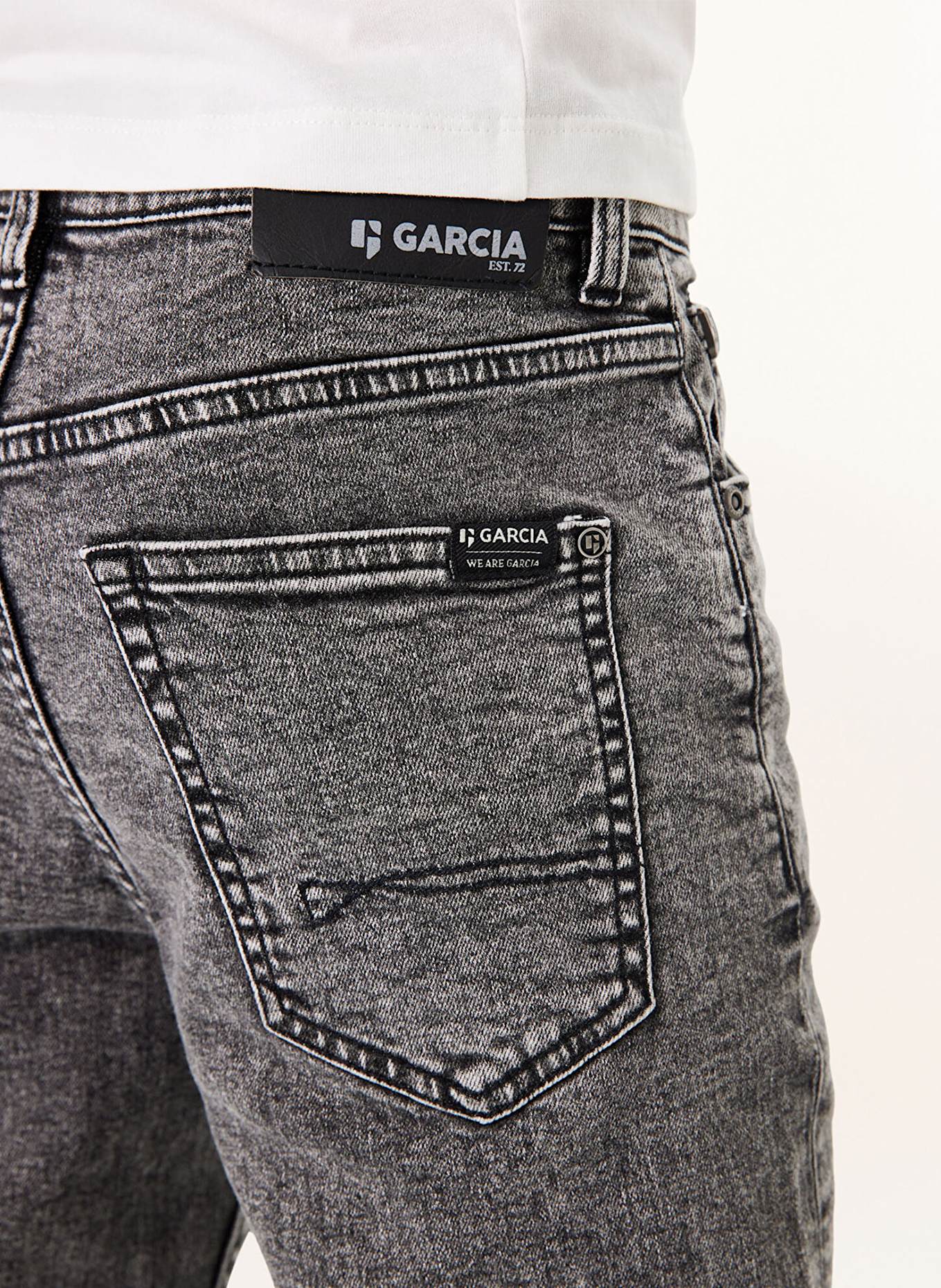 GARCIA Džíny ILYANO Straight Fit: 9753 medium used