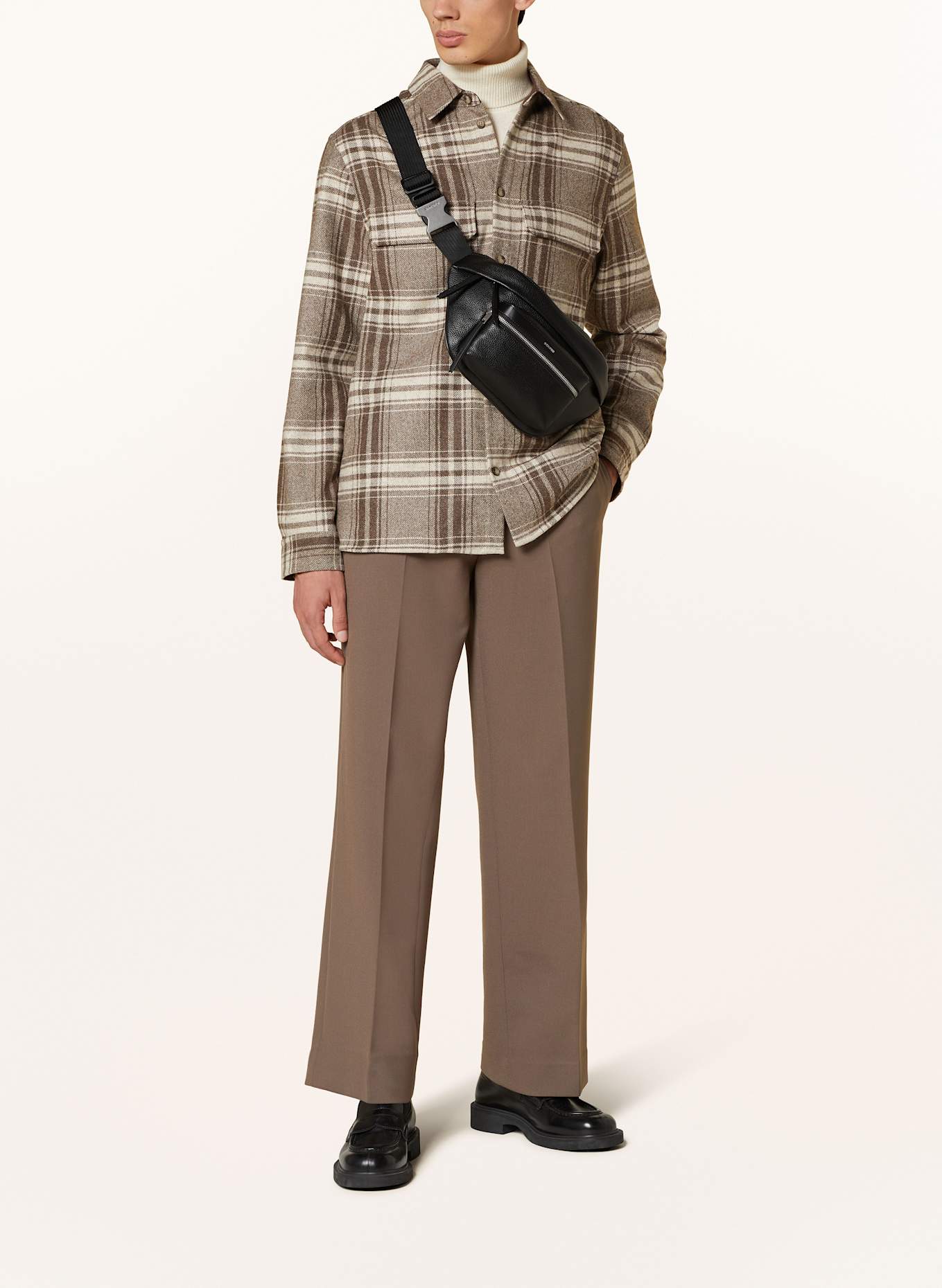 SANDRO Gürteltasche: SCHWARZ