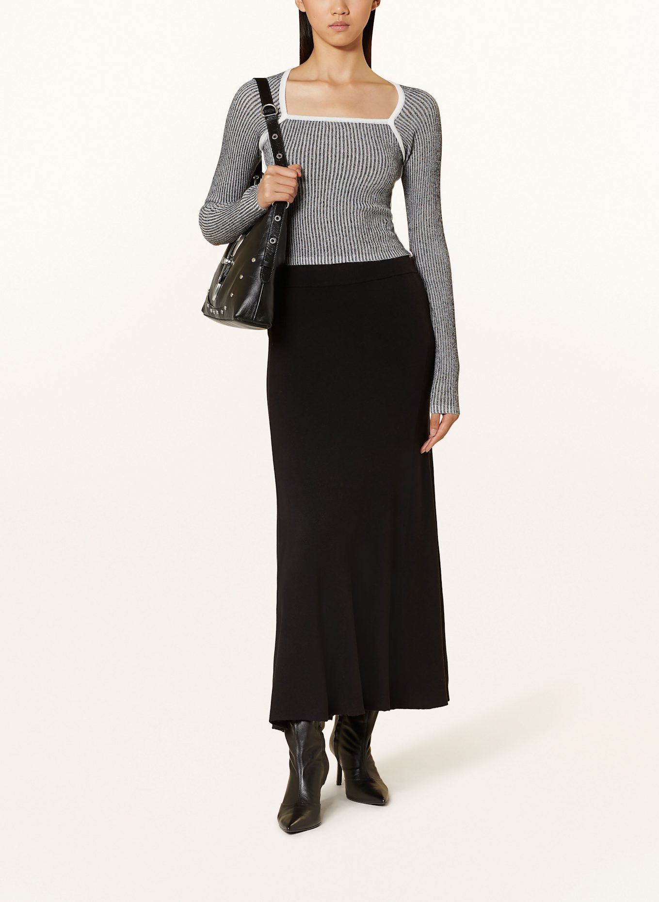 SOMETHINGNEW Pull court SNLOTUS: NOIR / BLANC