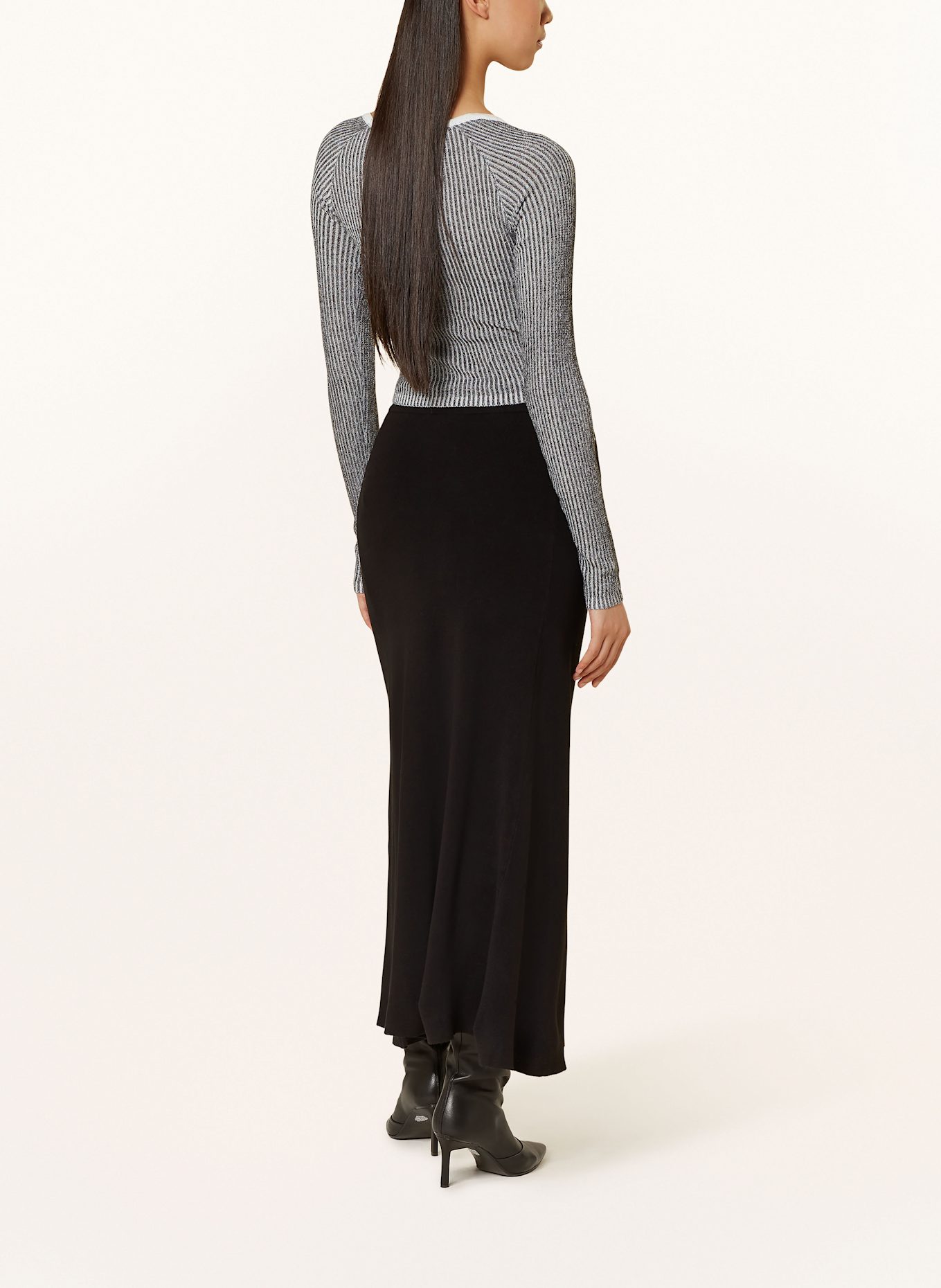 SOMETHINGNEW Pull court SNLOTUS: NOIR / BLANC