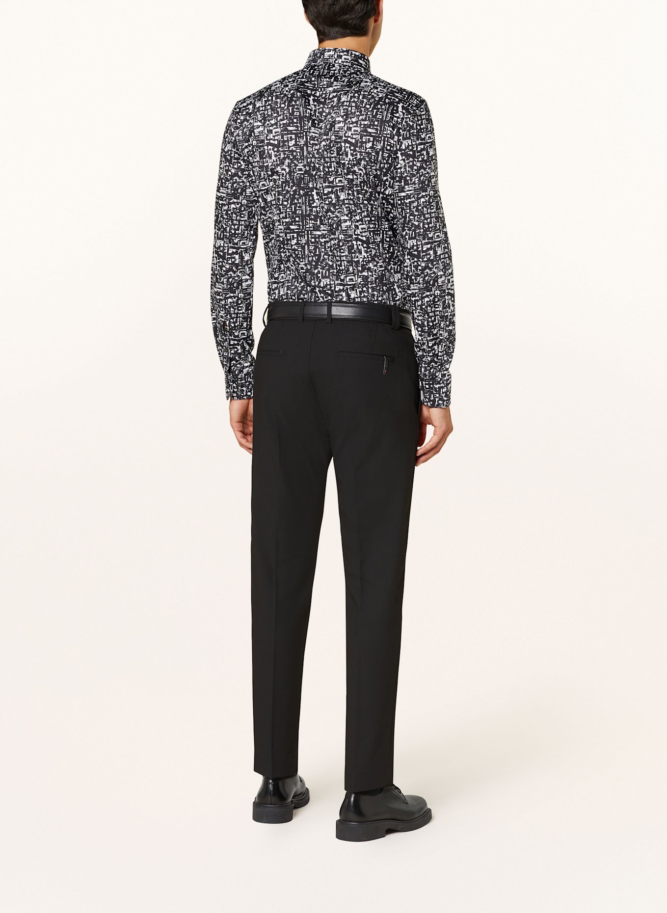 OLYMP Koszula No. Six super slim: CZARNY / BIAŁY