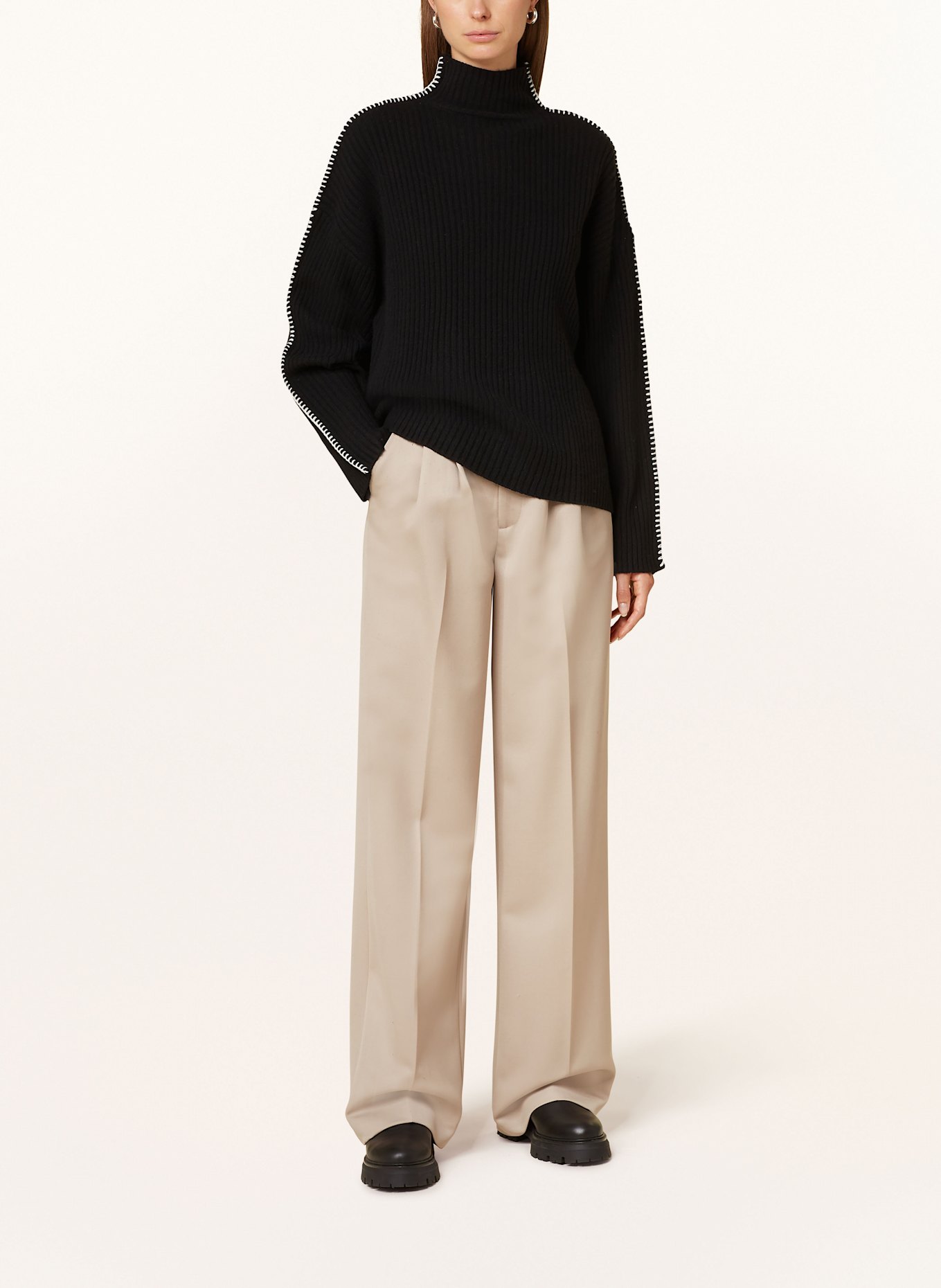 FRIEDA & FREDDIES Sweater: BLACK