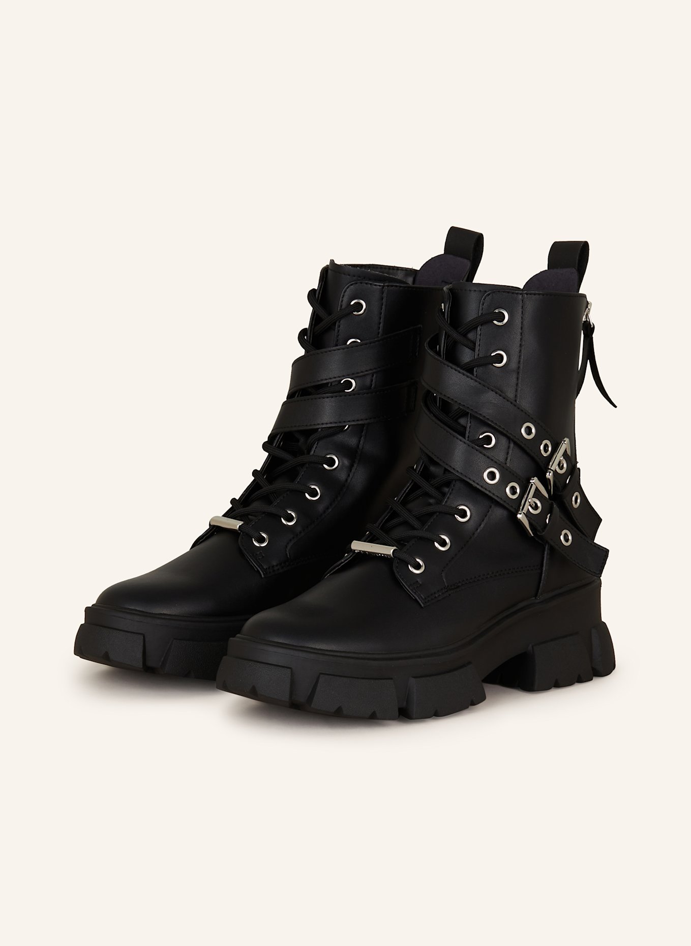 STEVE MADDEN Lace up boots in black