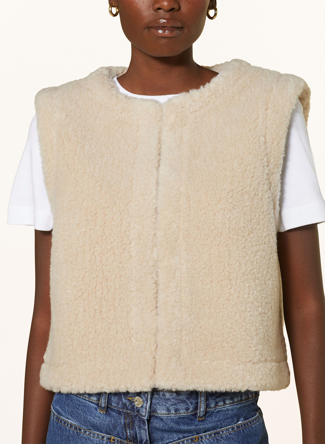 MRS & HUGS Faux fur vest, Color: BEIGE (Image 4)