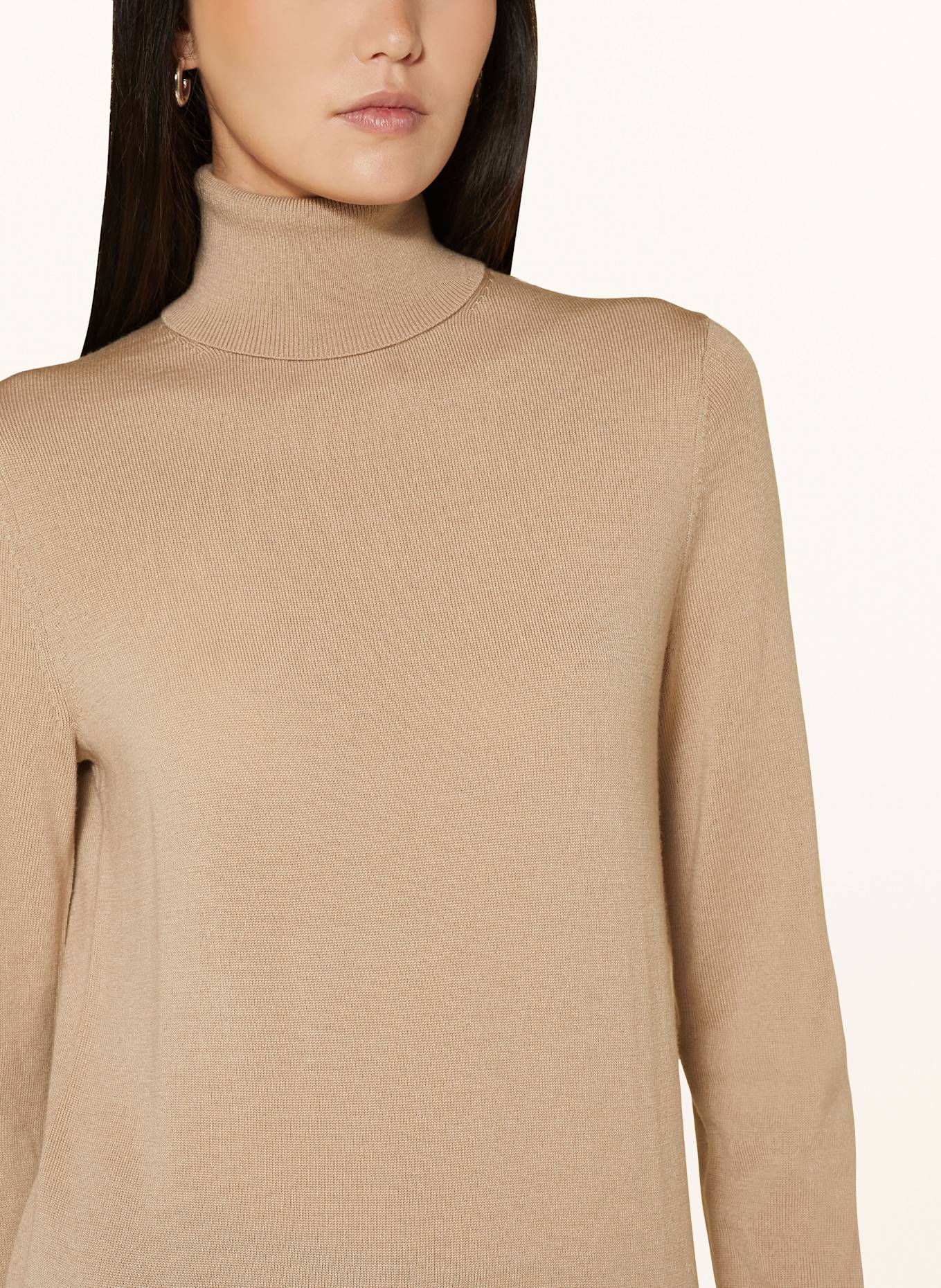 Calvin Klein Turtleneck sweater in merino wool, Color: BEIGE (Image 4)