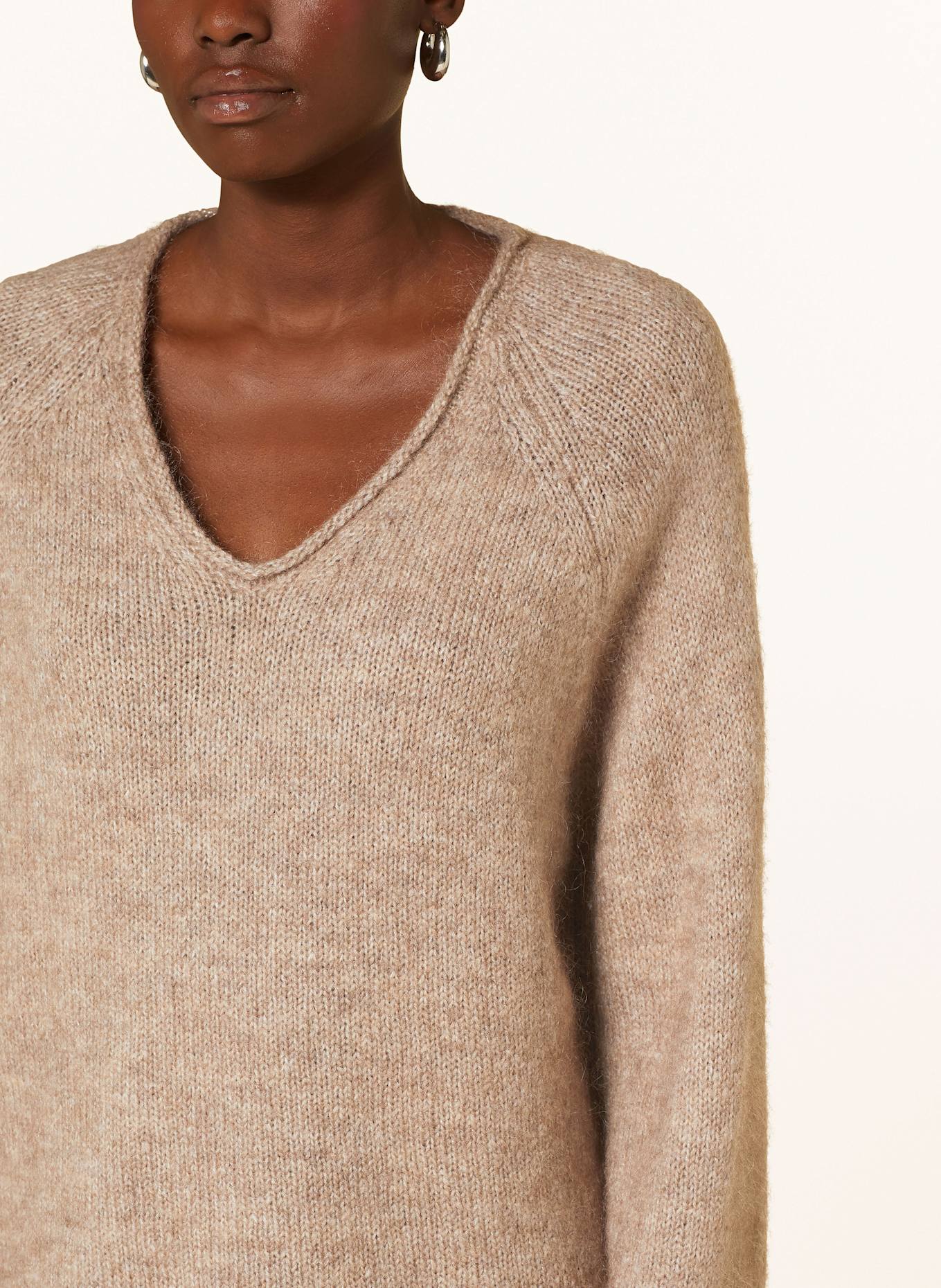 MRS & HUGS Sweter: SZAROBRĄZOWY