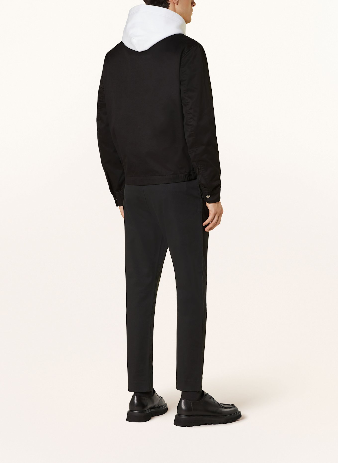 Black tommy hilfiger bomber jacket online