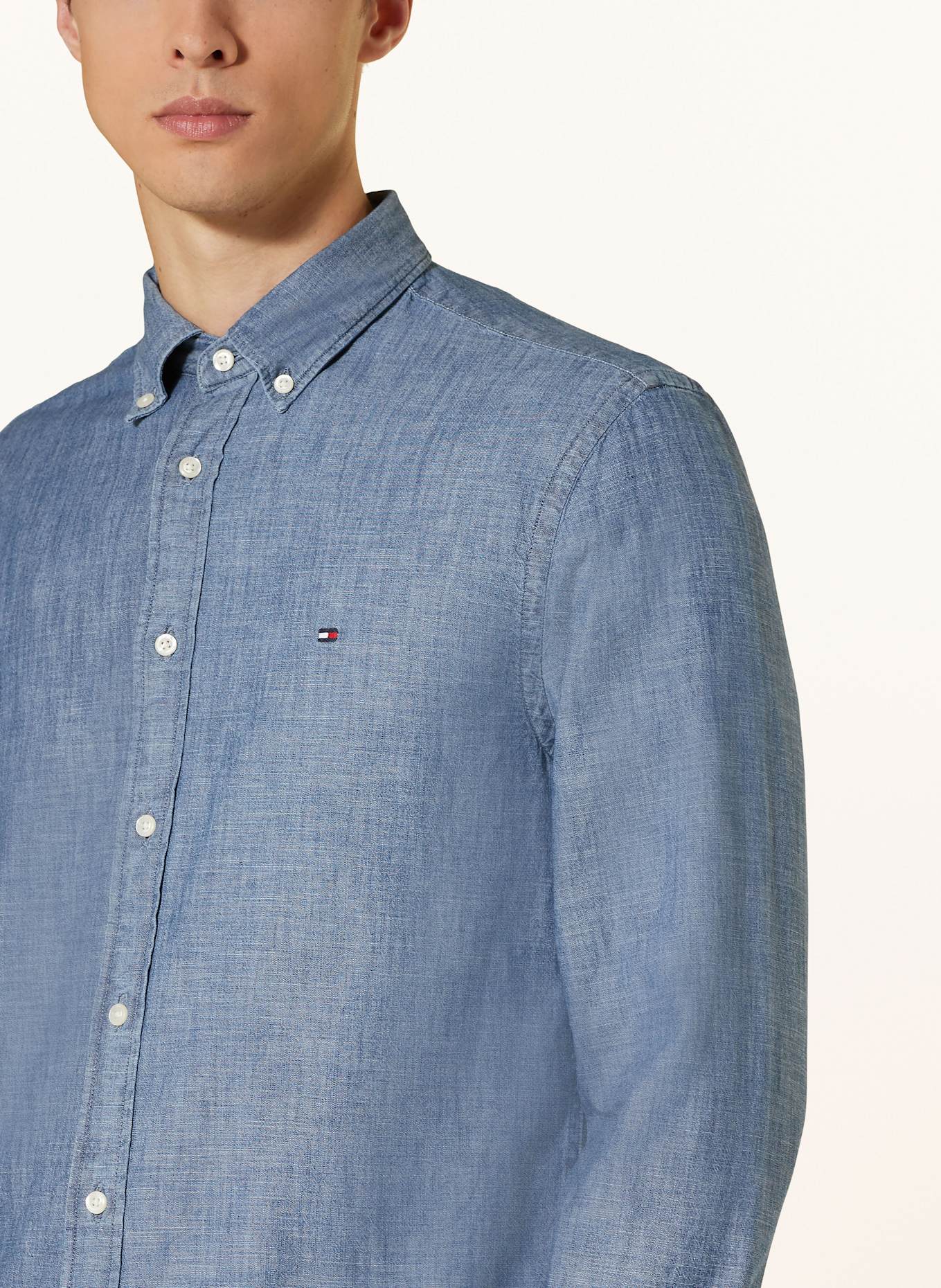 TOMMY HILFIGER Shirt regular fit in denim look, Color: BLUE (Image 4)