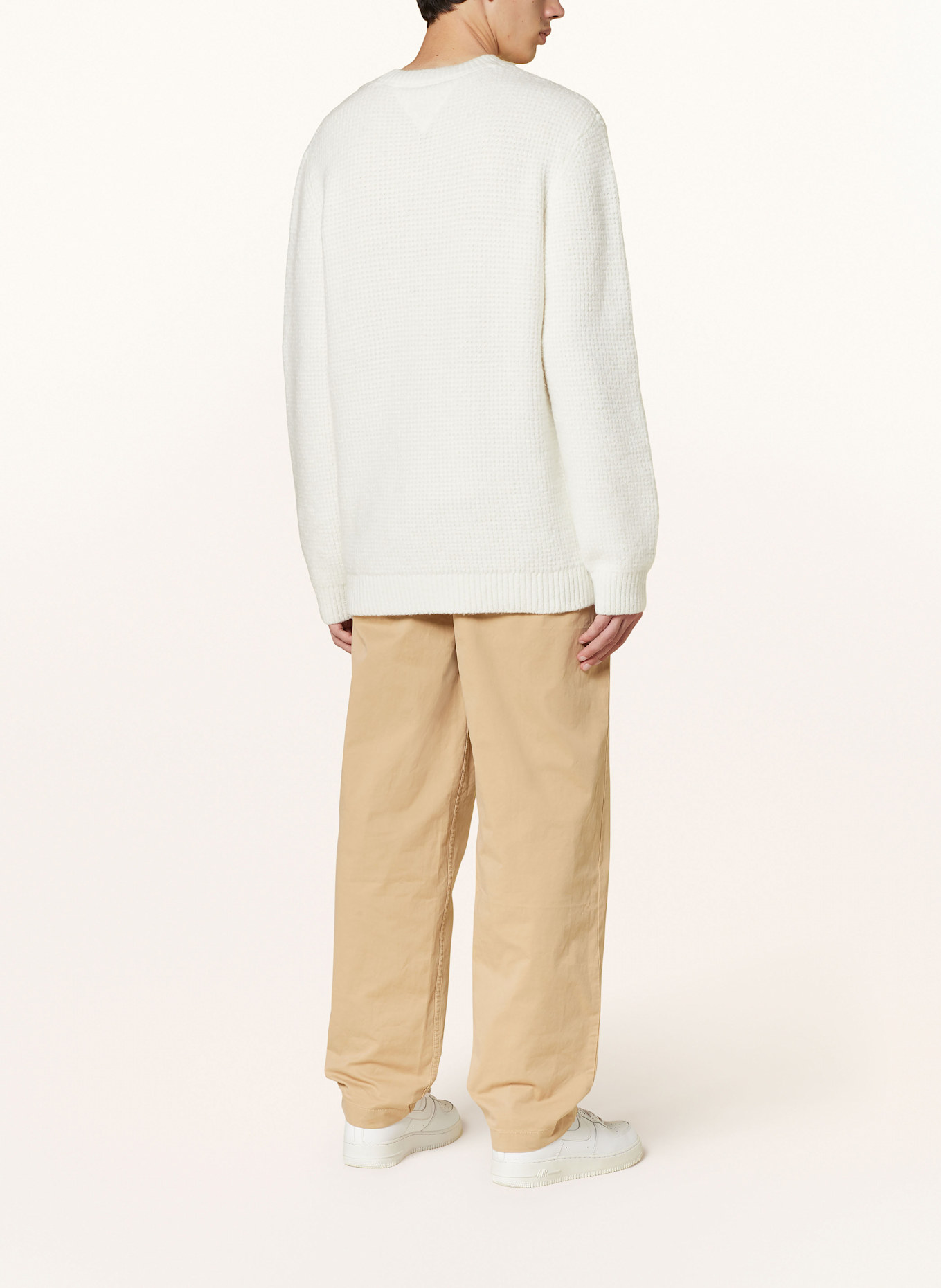 TOMMY JEANS Pullover: WEISS