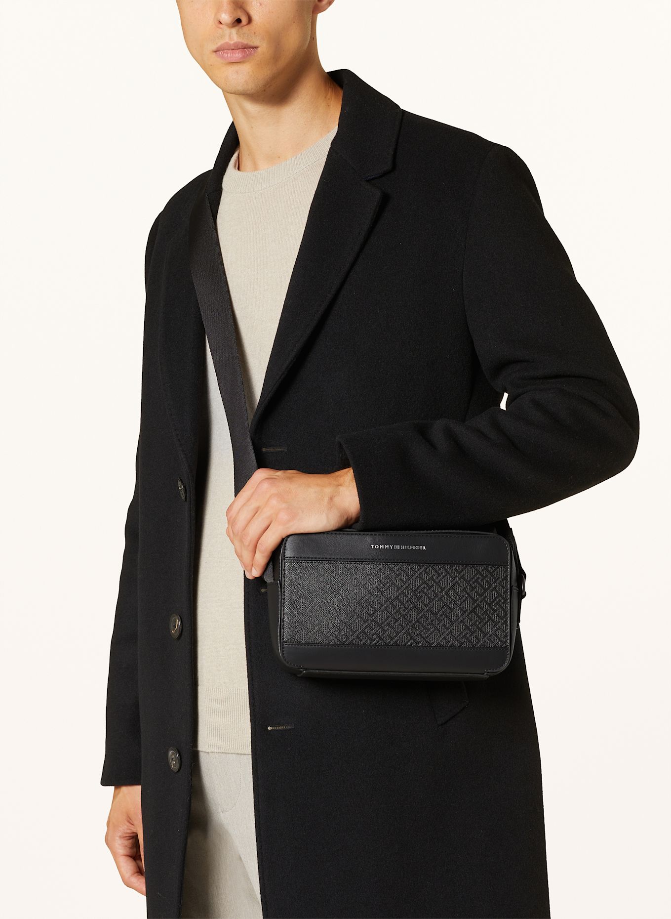 TOMMY HILFIGER Crossbody bag