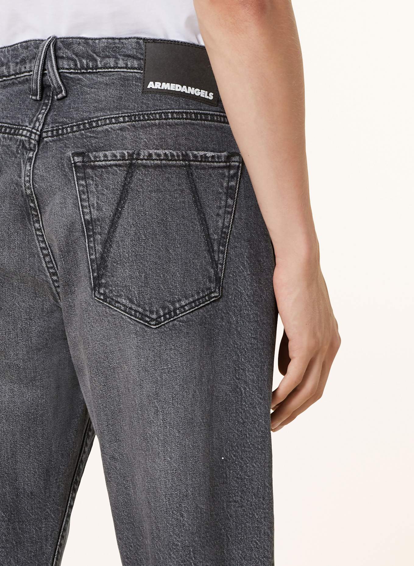 ARMEDANGELS AAUSTIN relaxed fit jeans with cropped leg length: 3021 washed iron