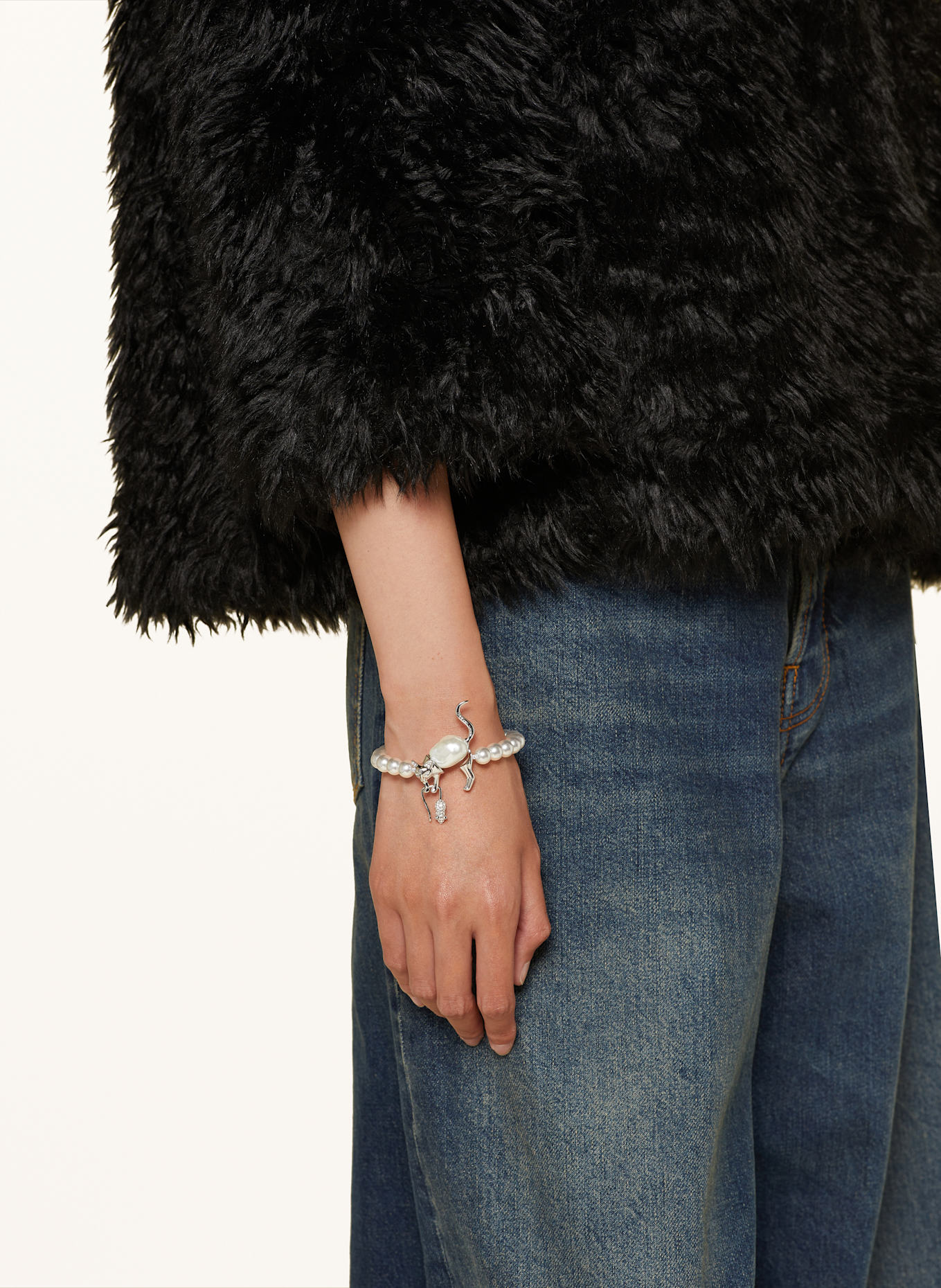 MARC JACOBS Armband THE CAT AND MOUSE PEARL BRACELET, Farbe: SILBER/ WEISS (Bild 3)