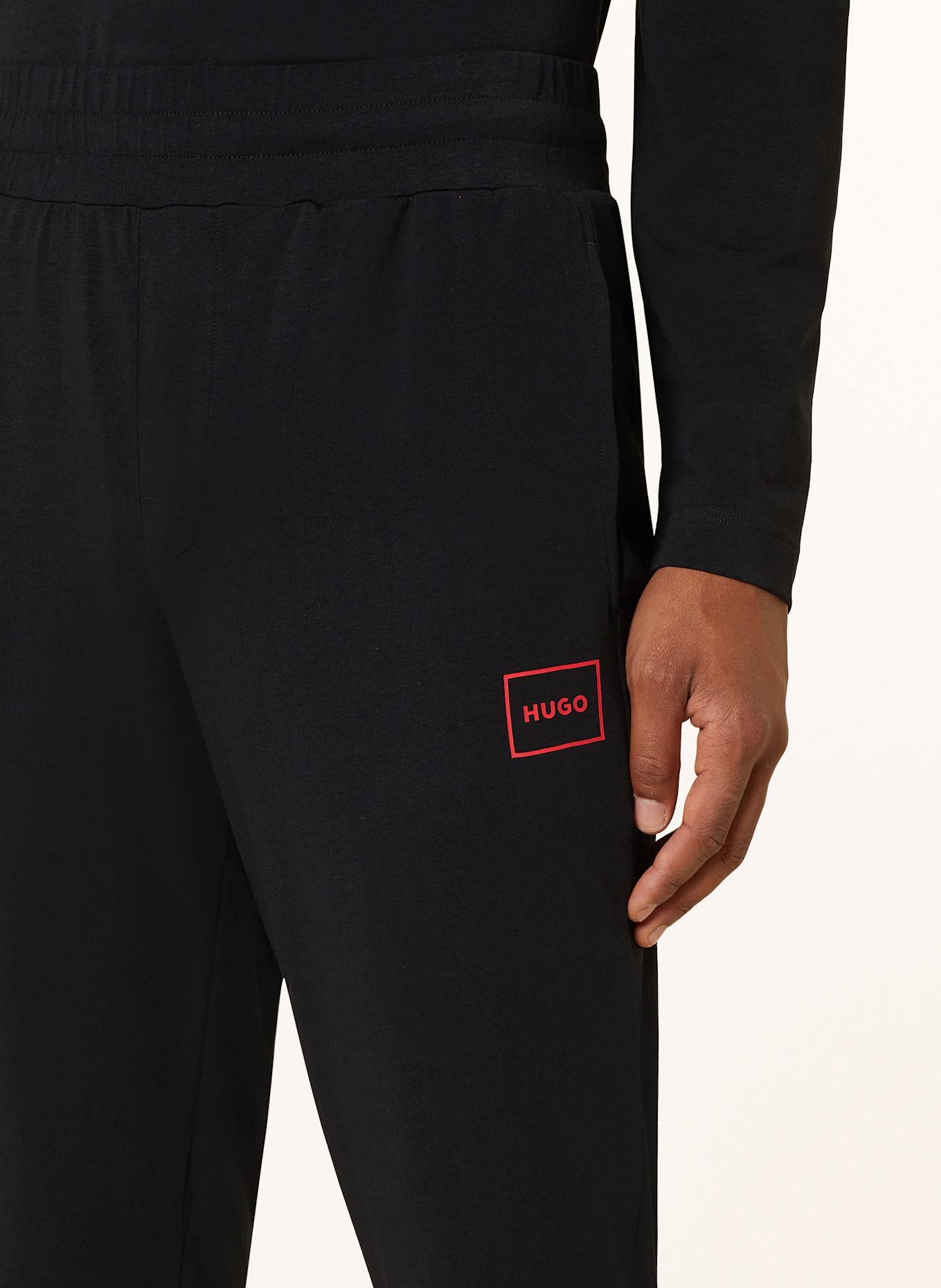 HUGO Zamówienie można bezpłatnie odesłać w ciągu 30 dni LAZE: CZARNY