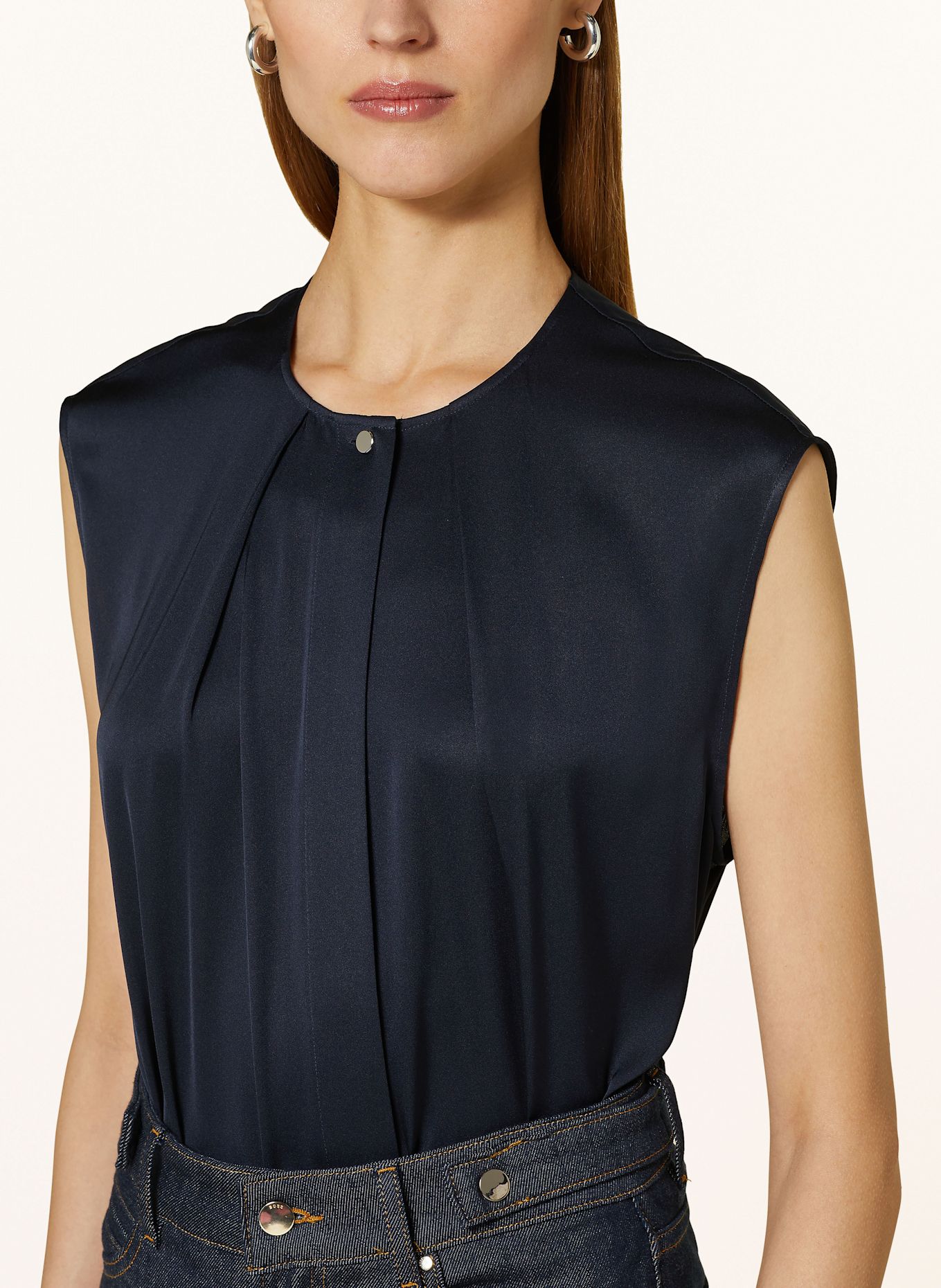 BOSS Blusentop BIELLI aus Satin: DUNKELBLAU