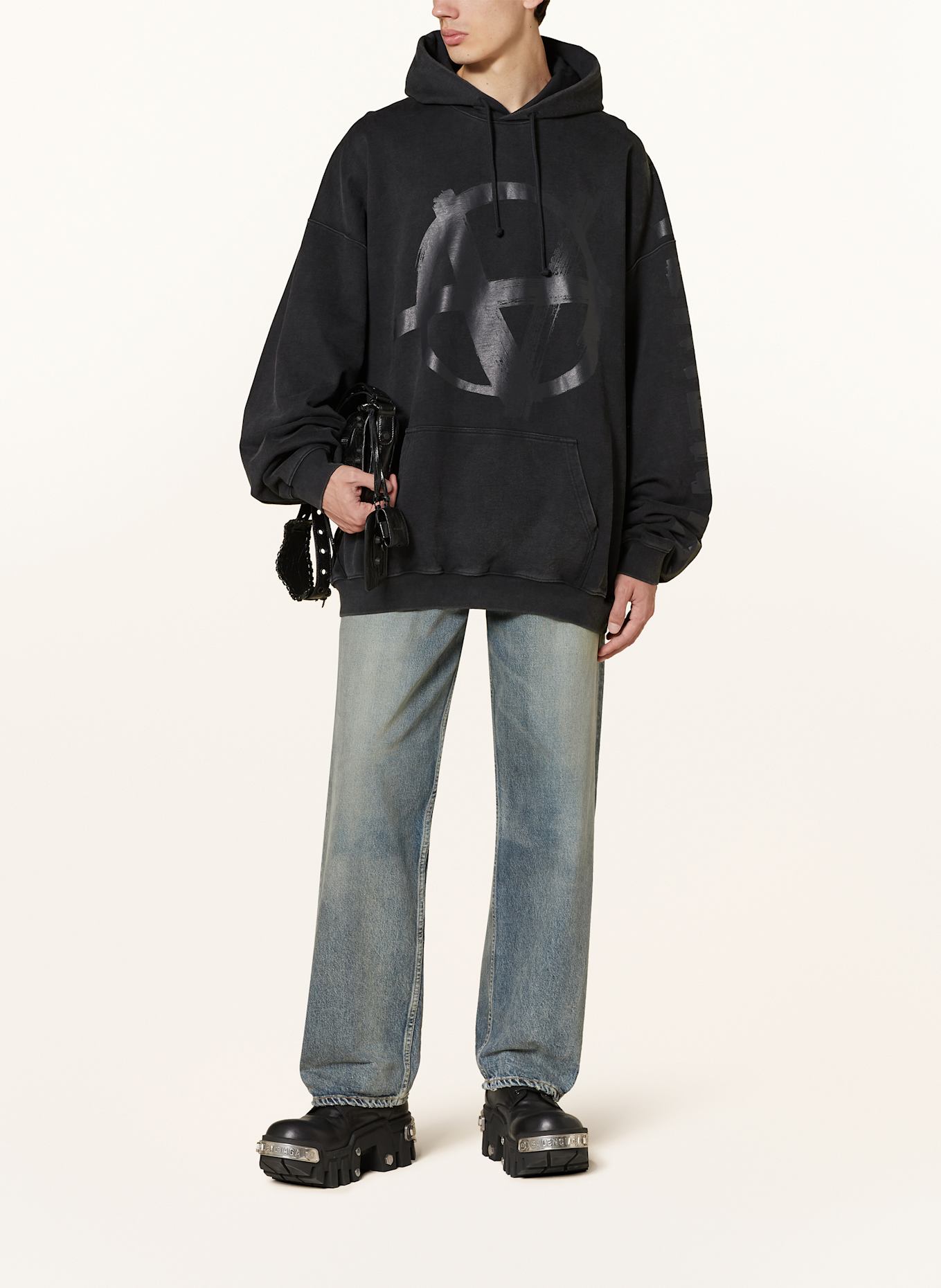 VETEMENTS Bluza z kapturem oversize, Kolor: CZARNY/ CZIEMNOSZARY (Obrazek 2)